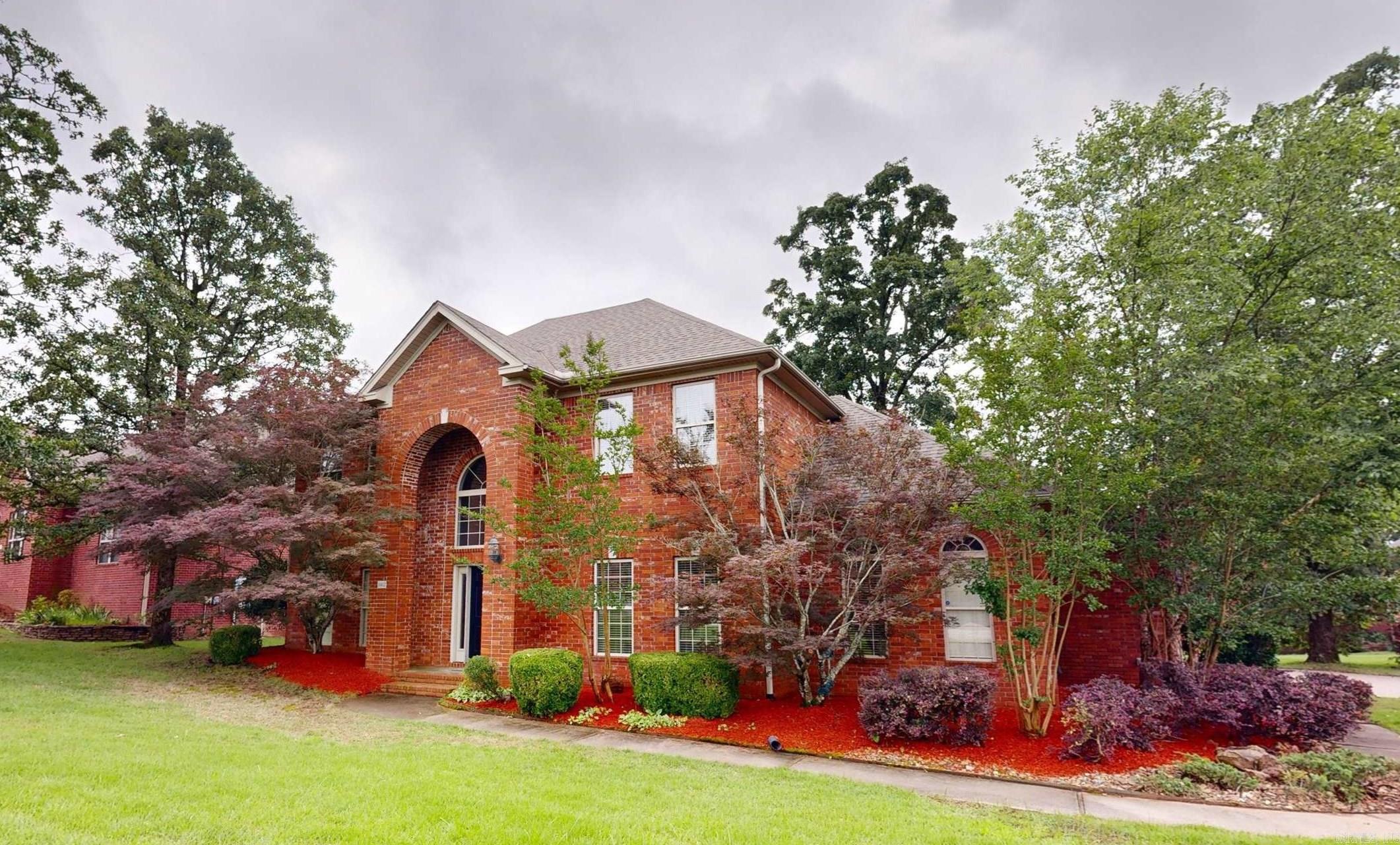 THE VILLAGES OF WELLINGTON - Residential