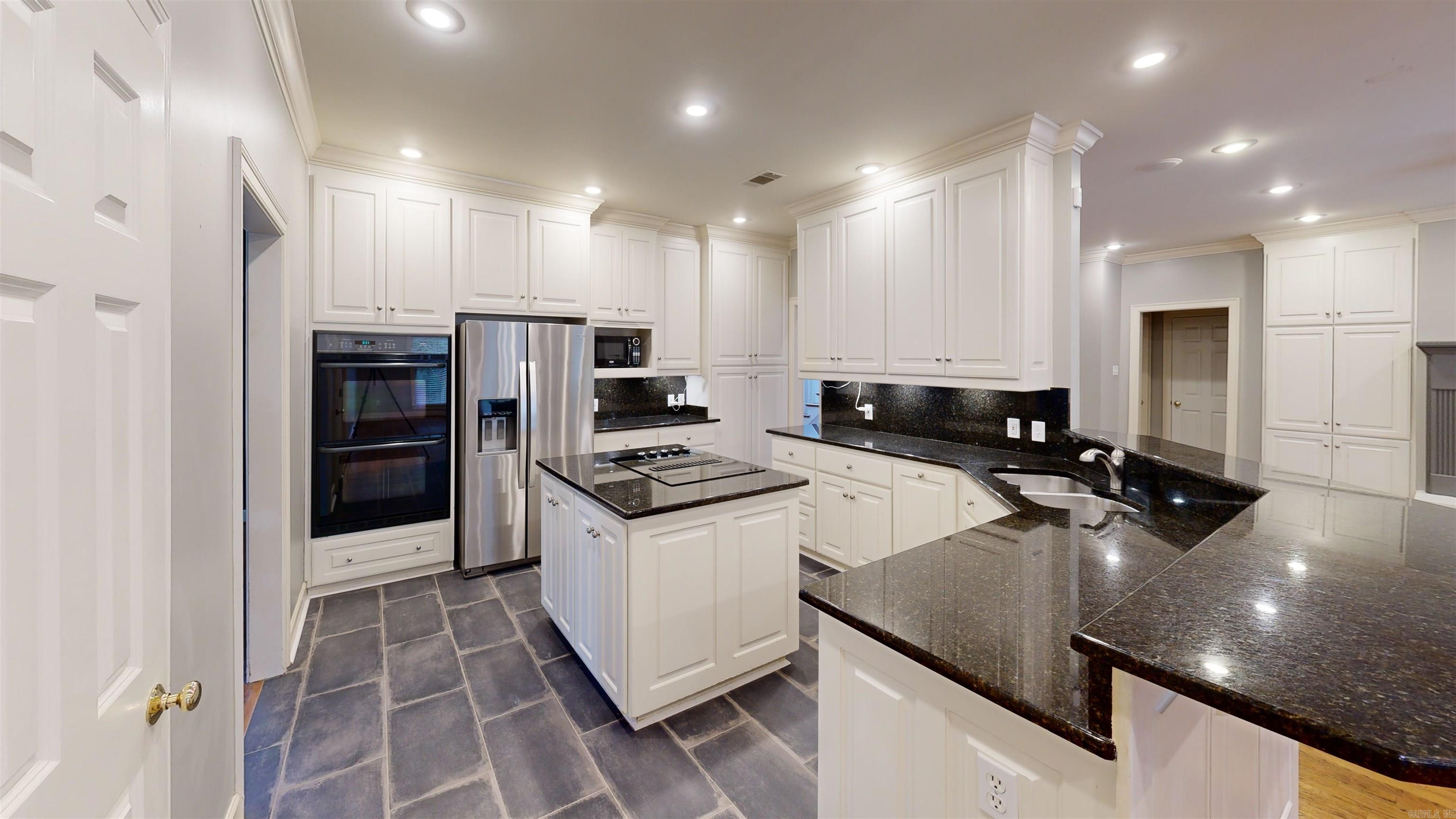 THE VILLAGES OF WELLINGTON - Residential