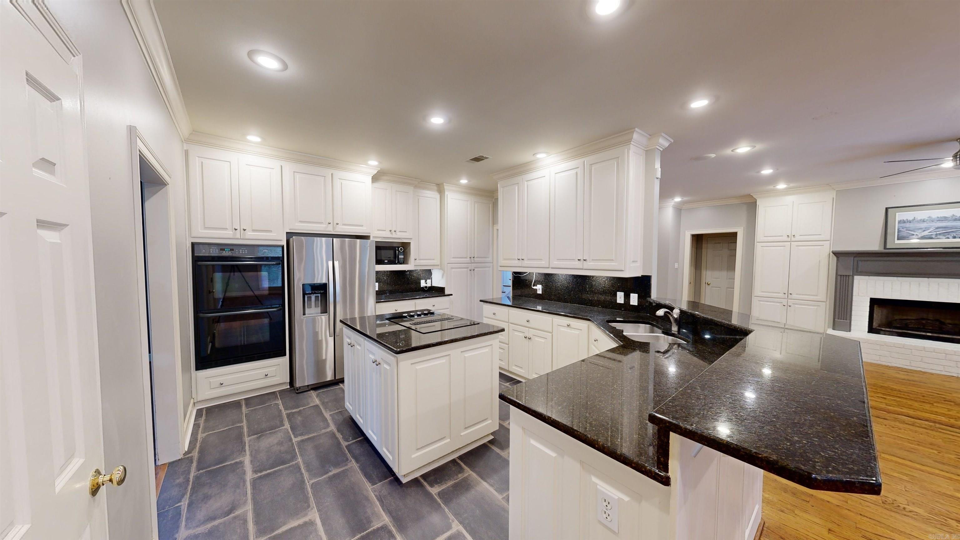 THE VILLAGES OF WELLINGTON - Residential