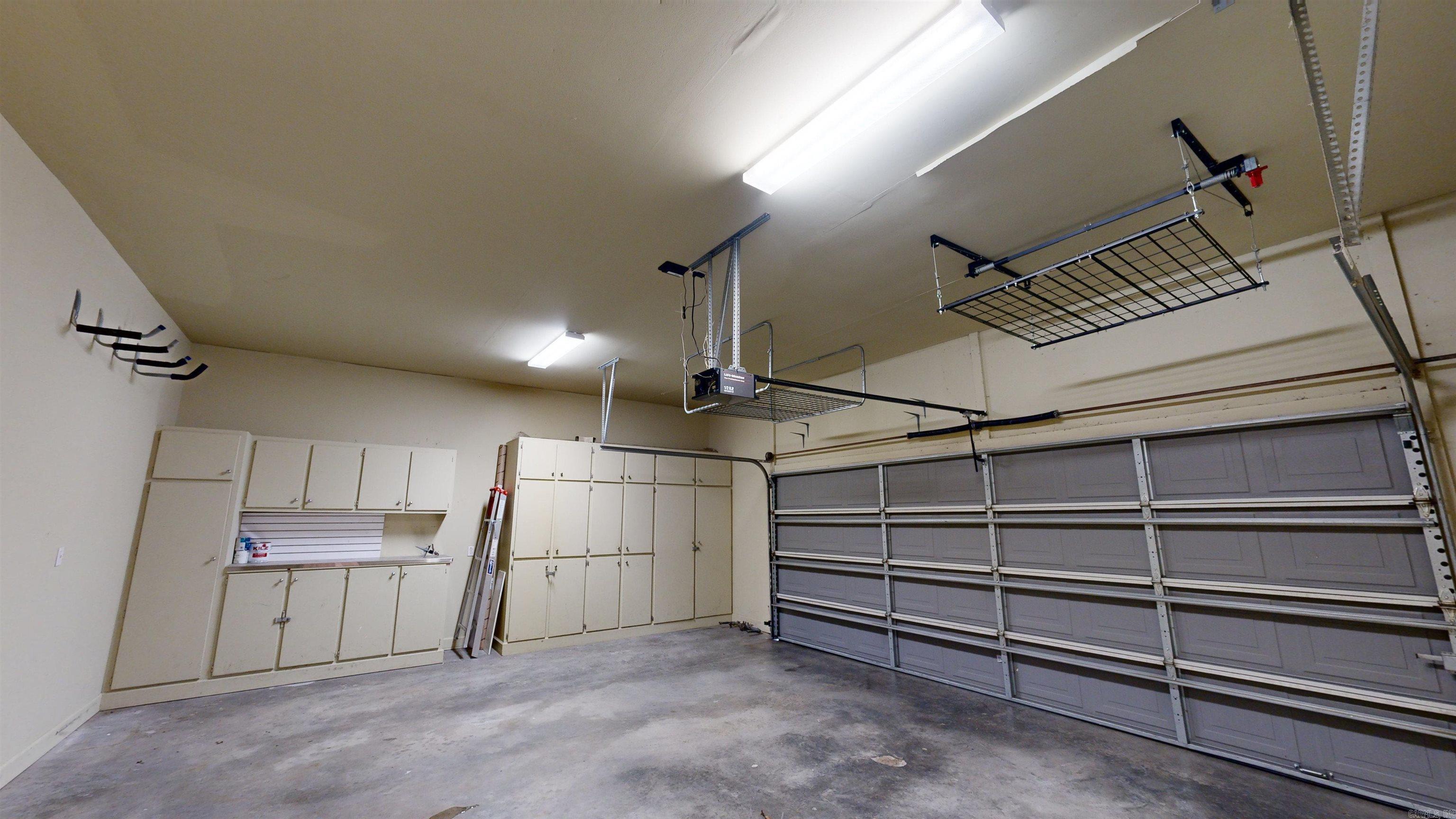 THE VILLAGES OF WELLINGTON - Residential