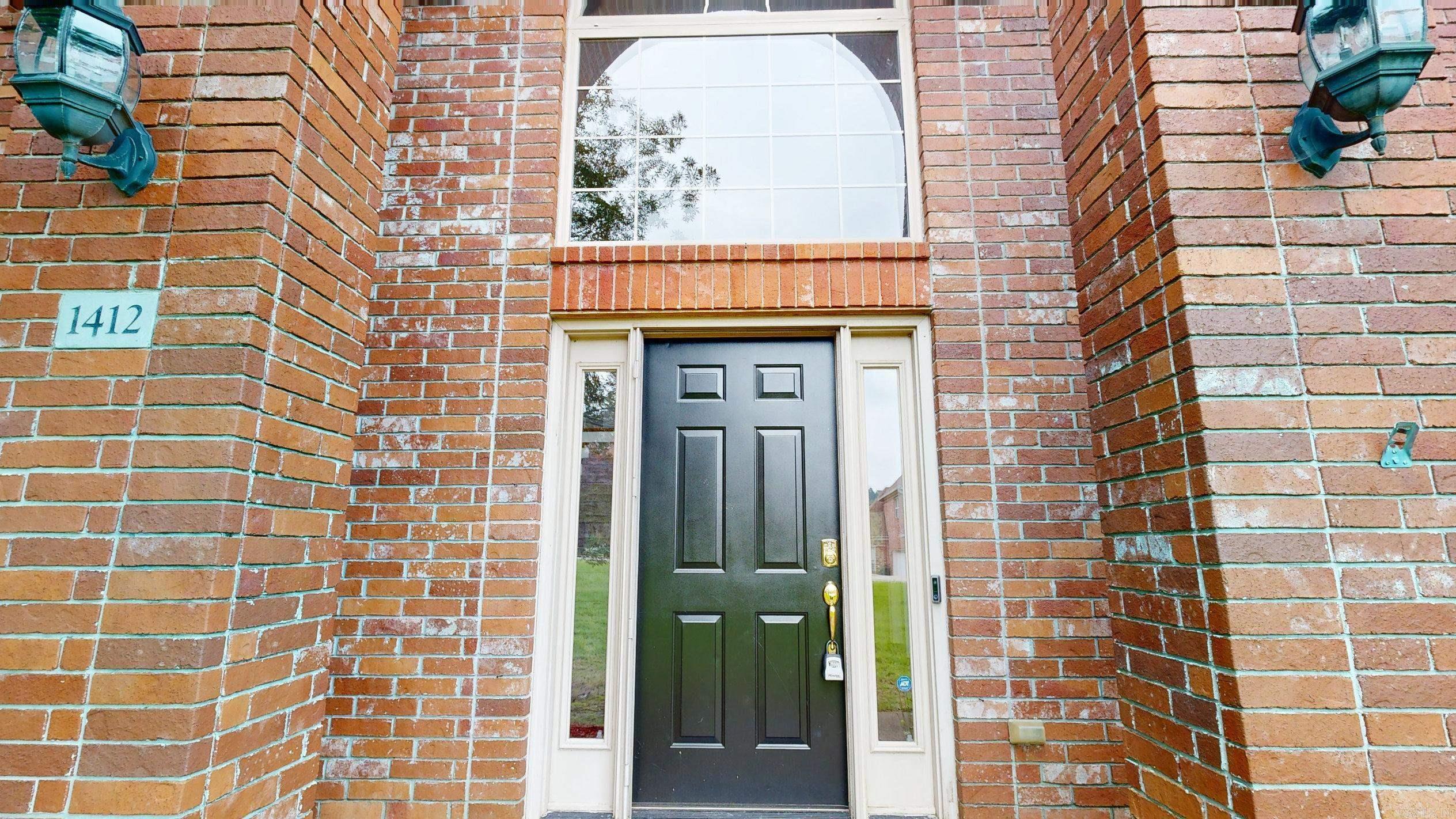 THE VILLAGES OF WELLINGTON - Residential