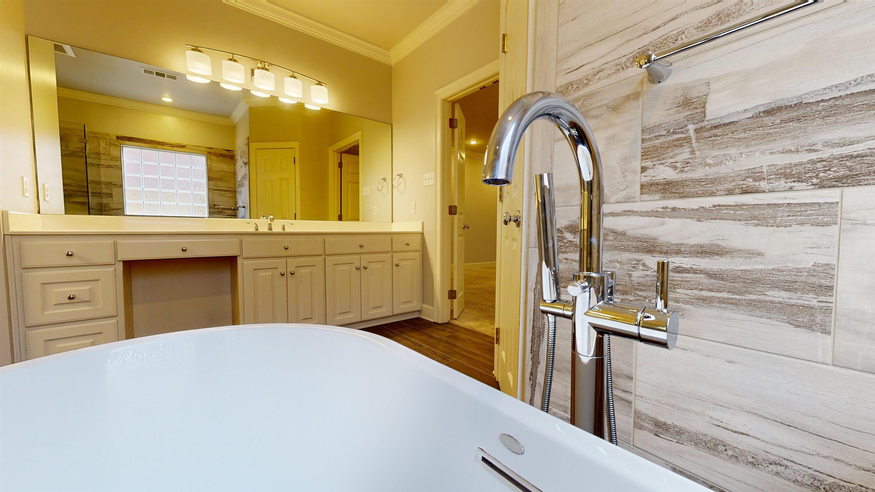 THE VILLAGES OF WELLINGTON - Residential