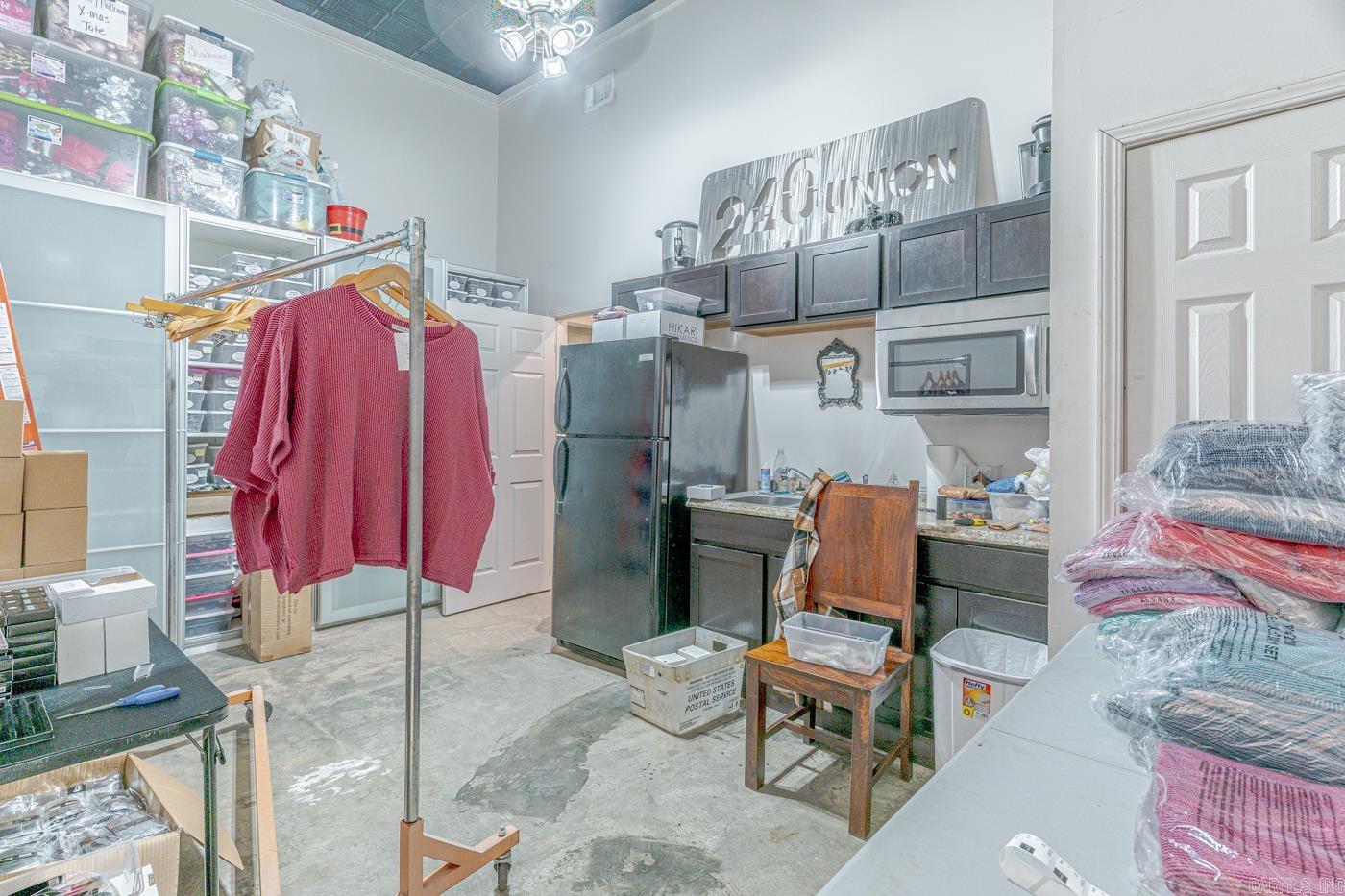 Thorns - Commercial Sale