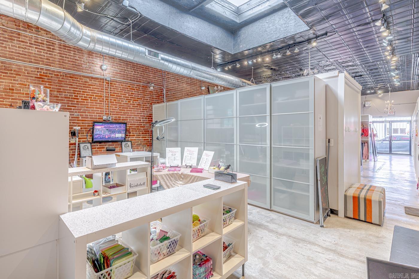 Thorns - Commercial Sale