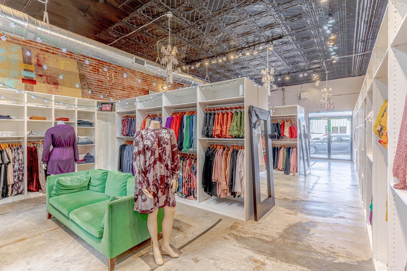 Thorns - Commercial Sale