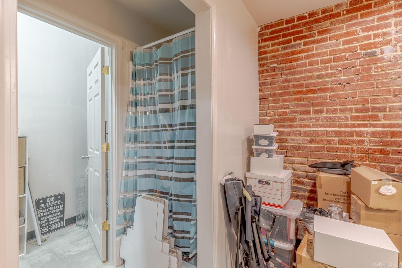 Thorns - Commercial Sale