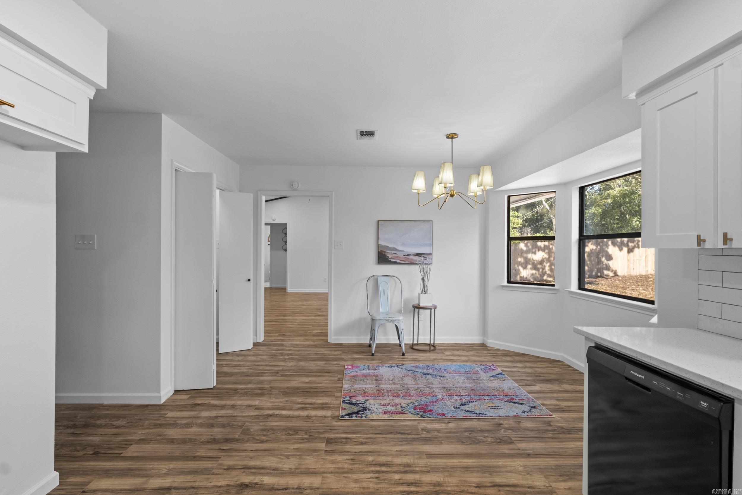 ROBINGLEN ADDN - Residential