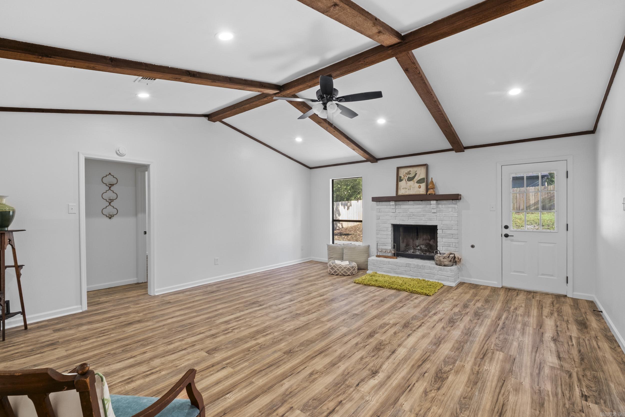 ROBINGLEN ADDN - Residential