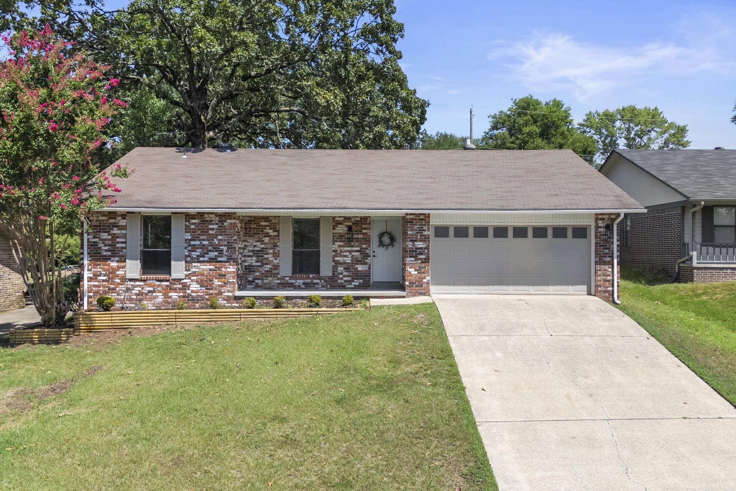 Discover your dream home in a quiet cul-de-sac! This 3-bed, 2-bath, 1,551 sqft single-family home, offers a spacious living room with a vaulted ceiling and cozy gas fireplace. Enjoy a modern kitchen with ample cabinets and a pantry, perfect for home chefs. The privacy-fenced backyard with a deck is ideal for kids, pets, or entertaining. Conveniently located near shopping and restaurants, this home is move-in ready! Contact us today to schedule a viewing!
