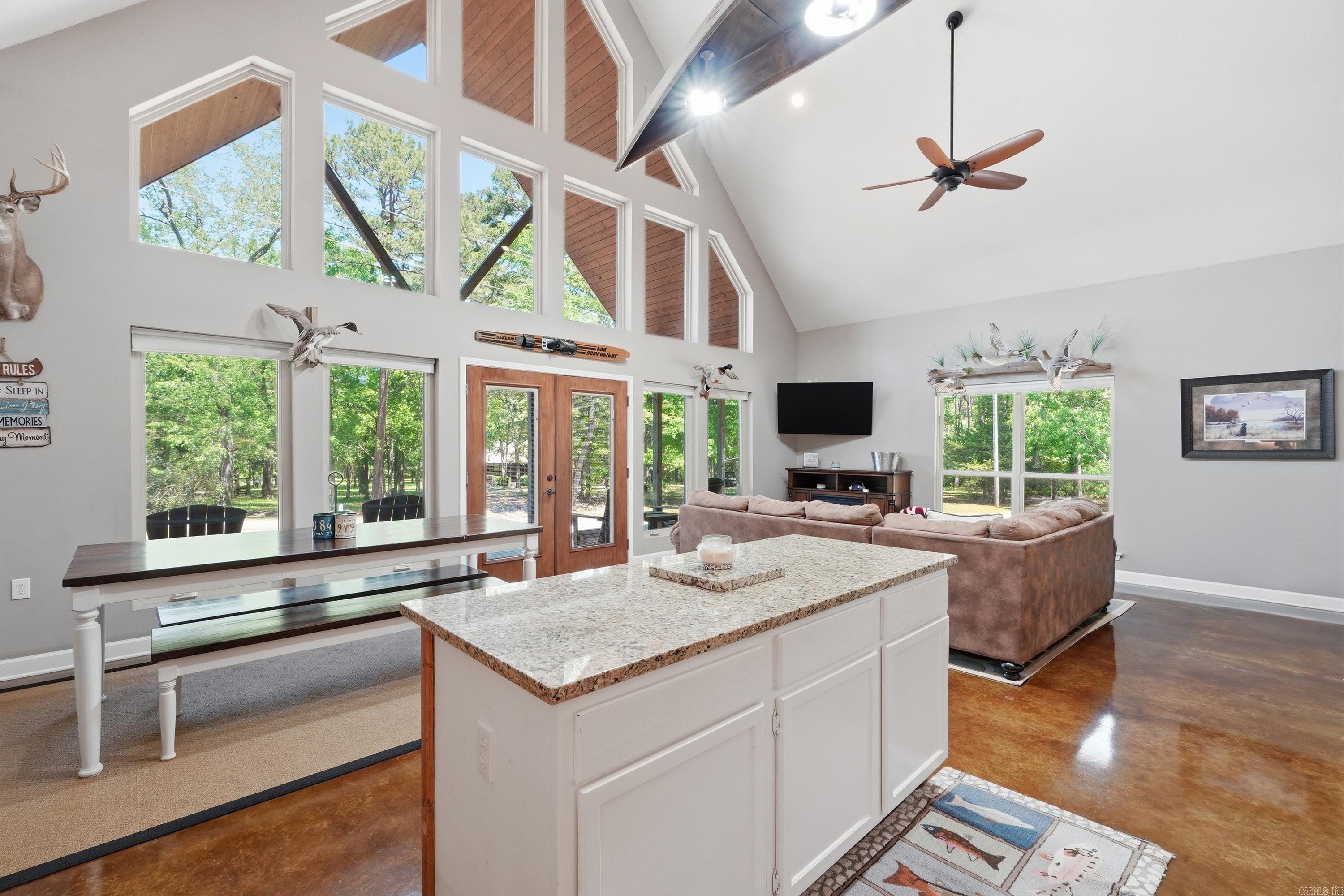 WHISPERING SPRINGS - Residential