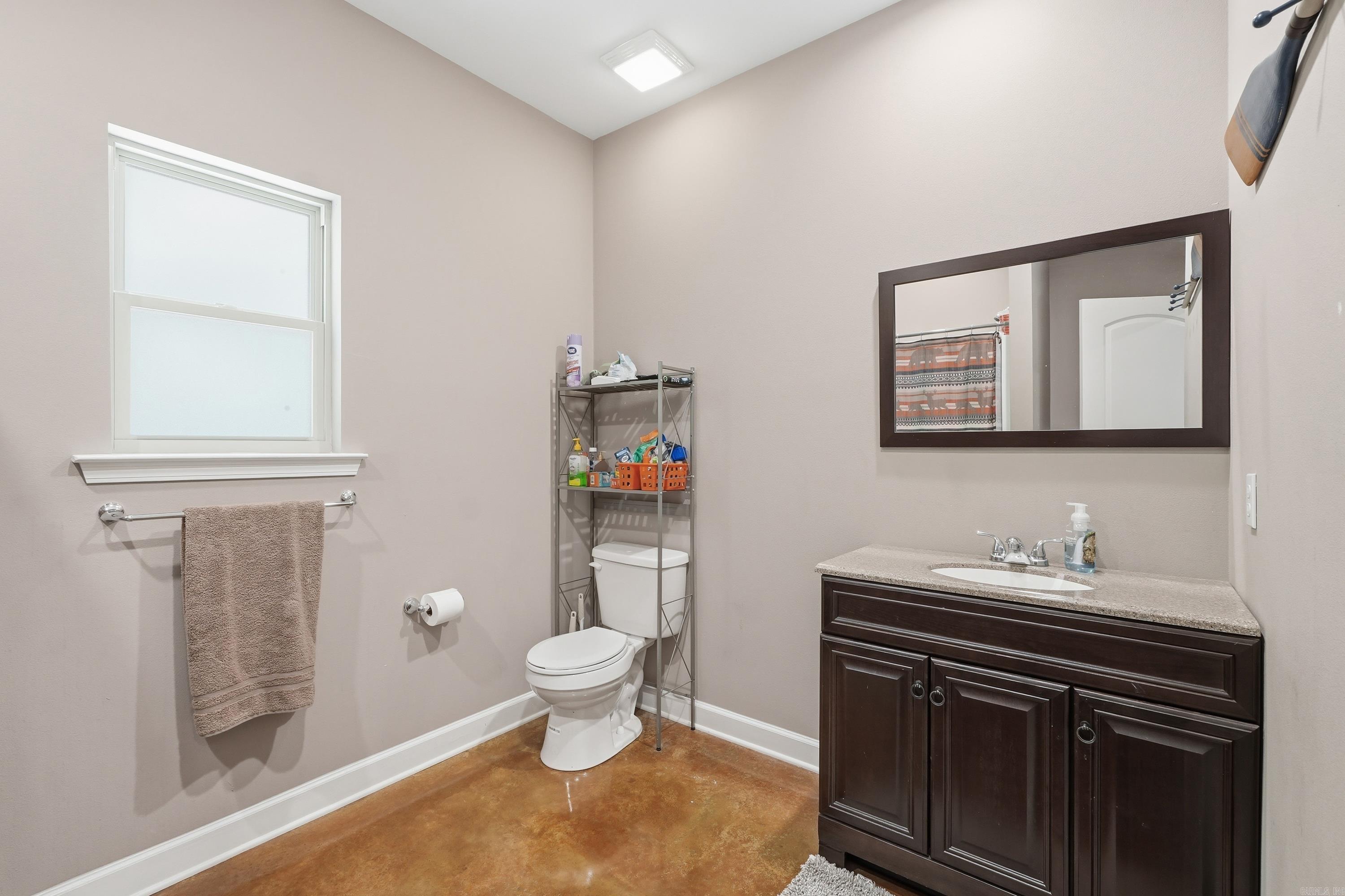 WHISPERING SPRINGS - Residential