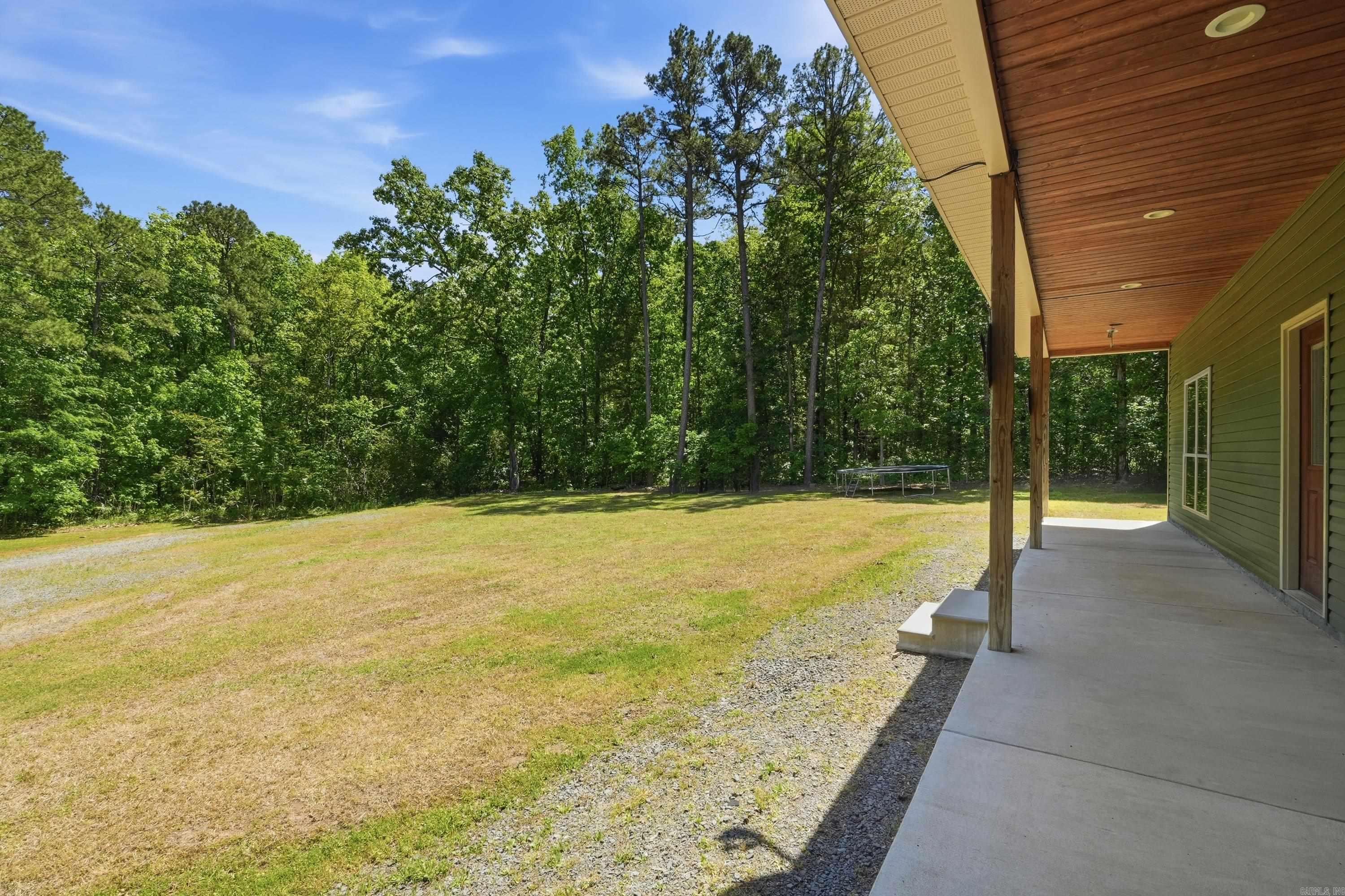 WHISPERING SPRINGS - Residential