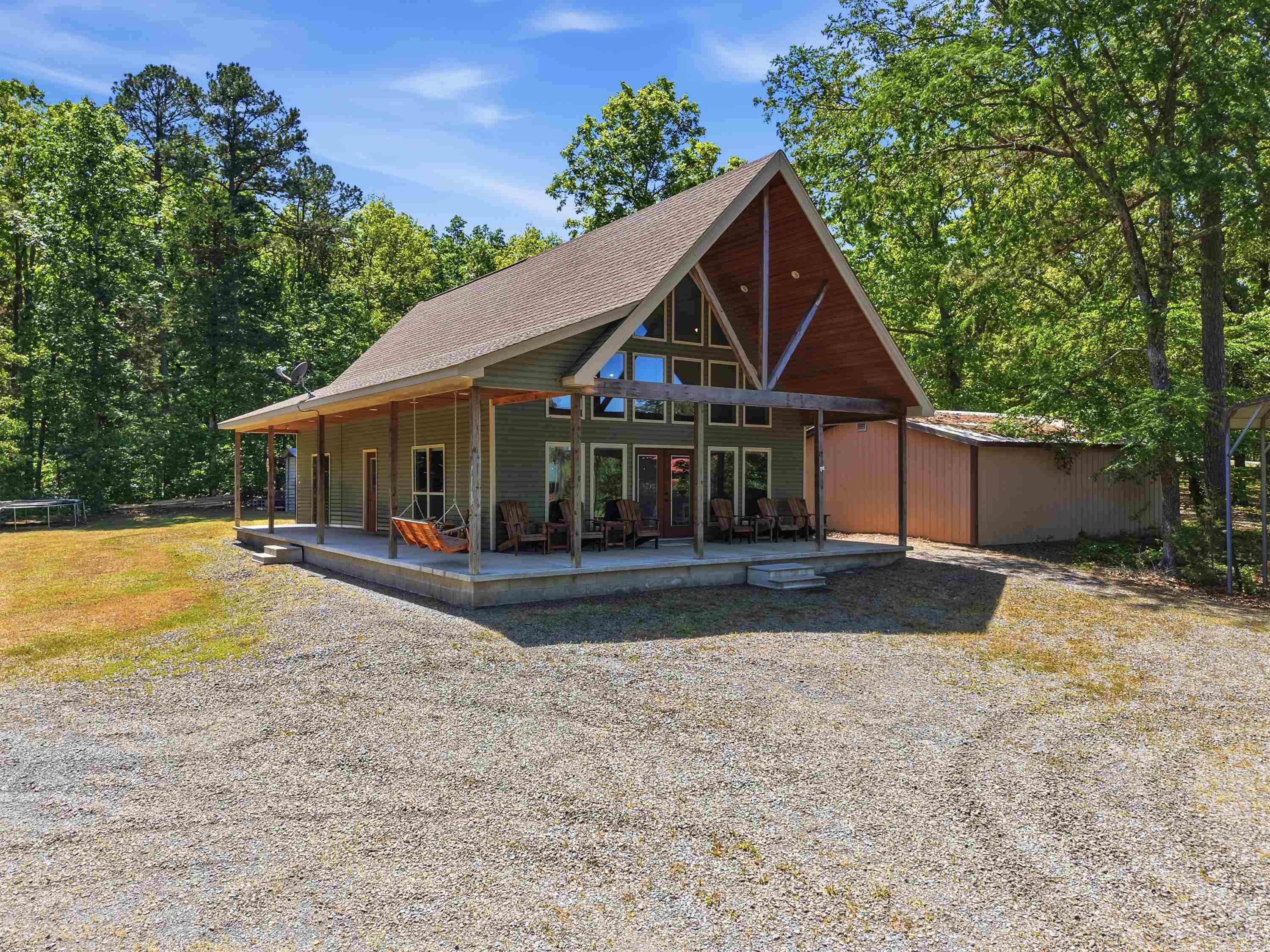 WHISPERING SPRINGS - Residential