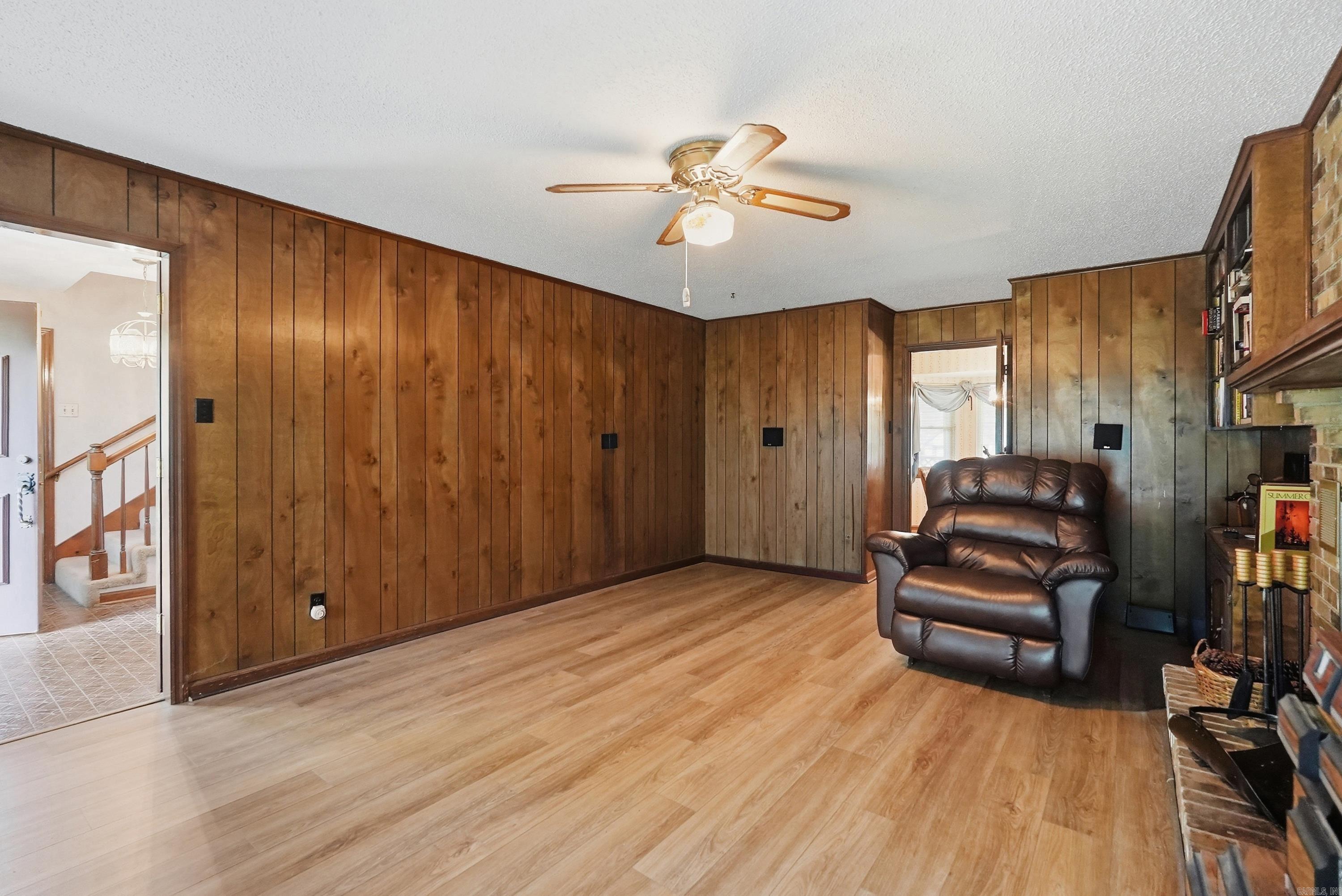 INDIAN HILLS WEST - Residential