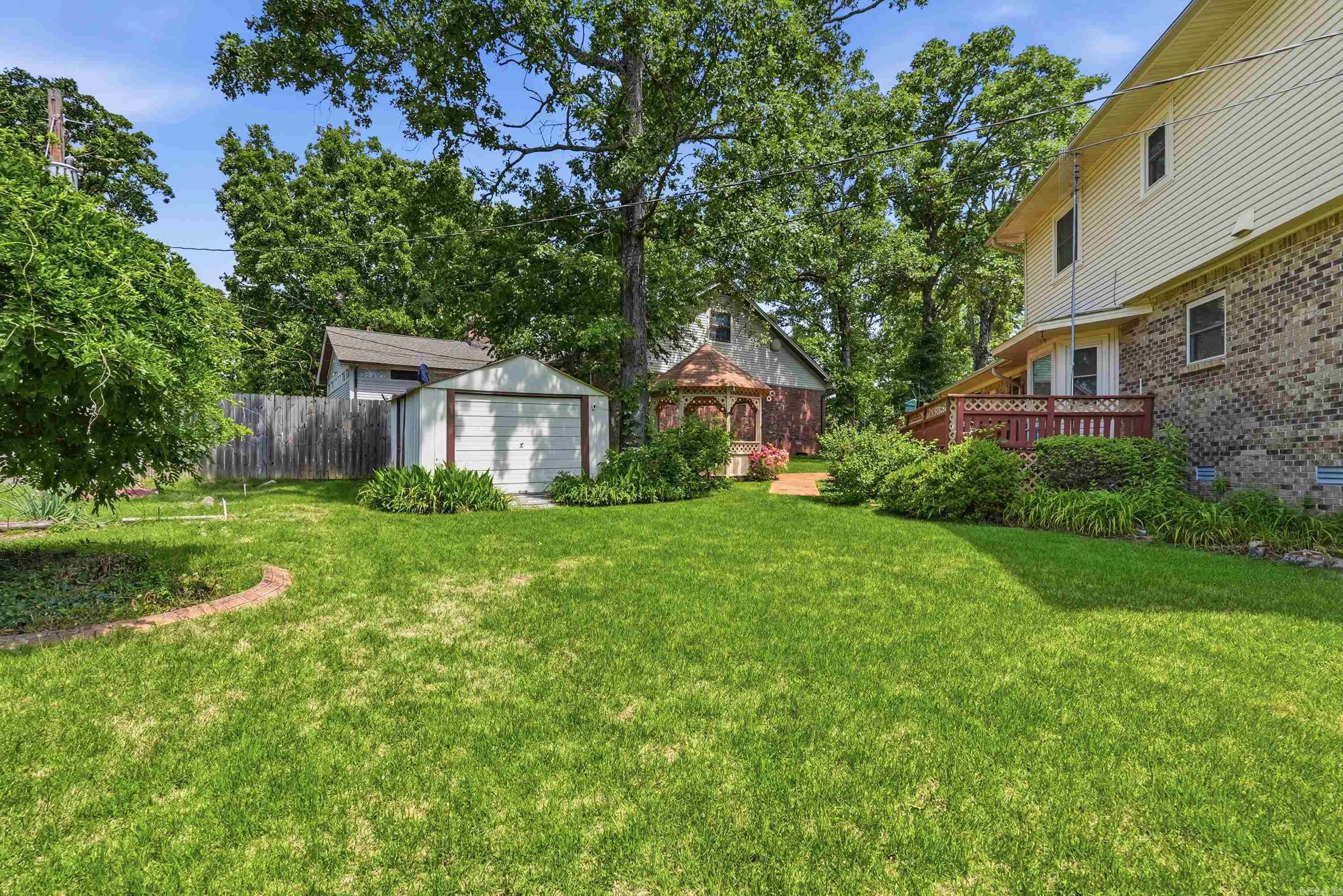 INDIAN HILLS WEST - Residential