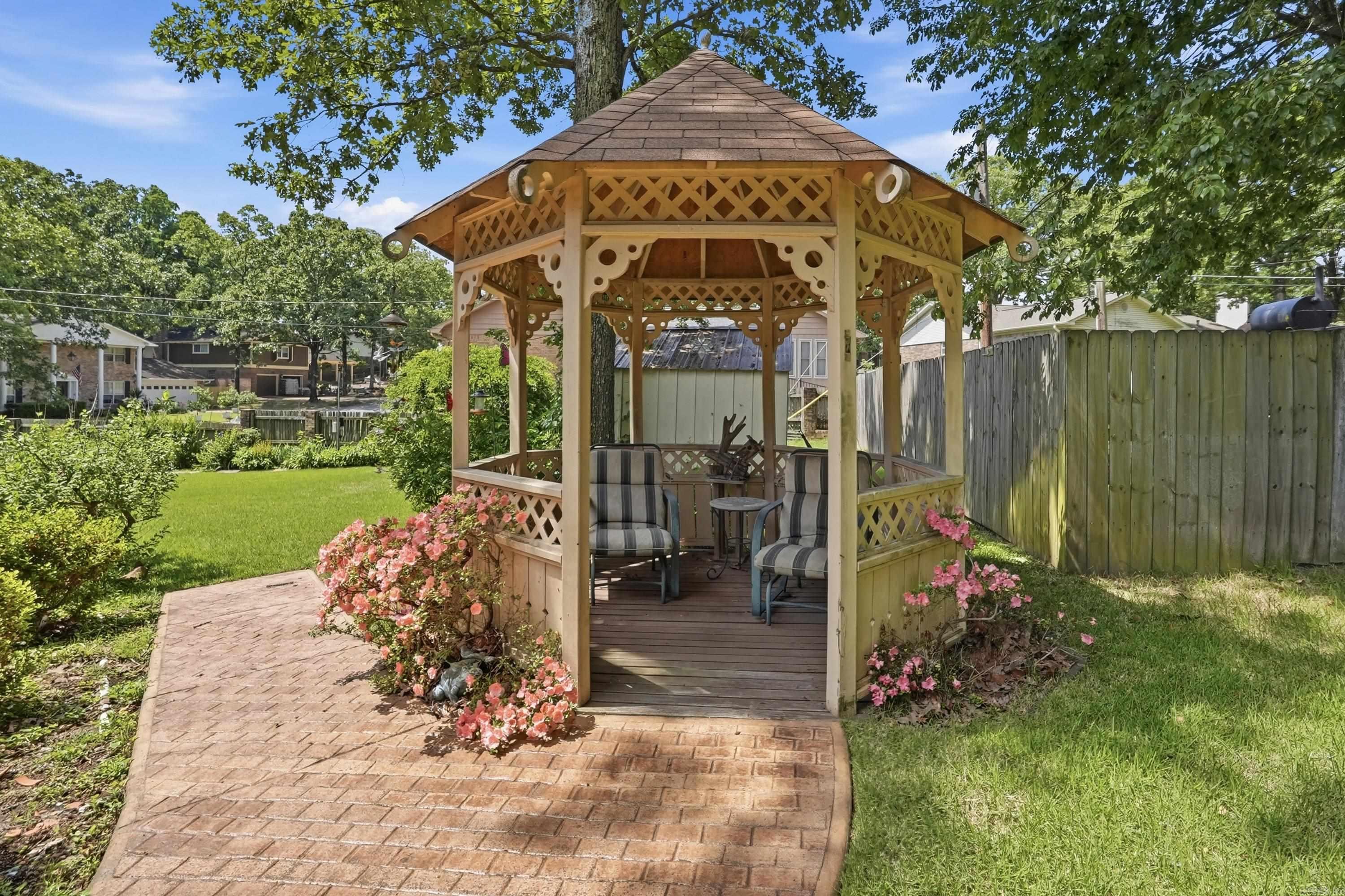 INDIAN HILLS WEST - Residential
