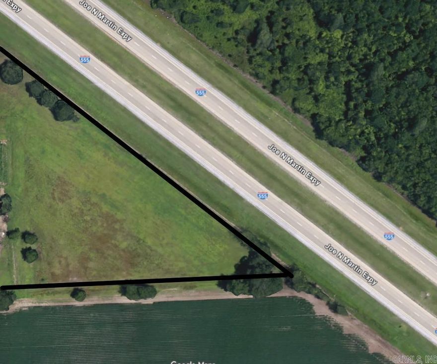 Just under 5 acres of Industrial zoned land with frontage on I-555 and access from Rickey Ln off of State Highway 463. Excellent visibility from the interstate and provides a great opportunity for commercial use! Call today for more information.