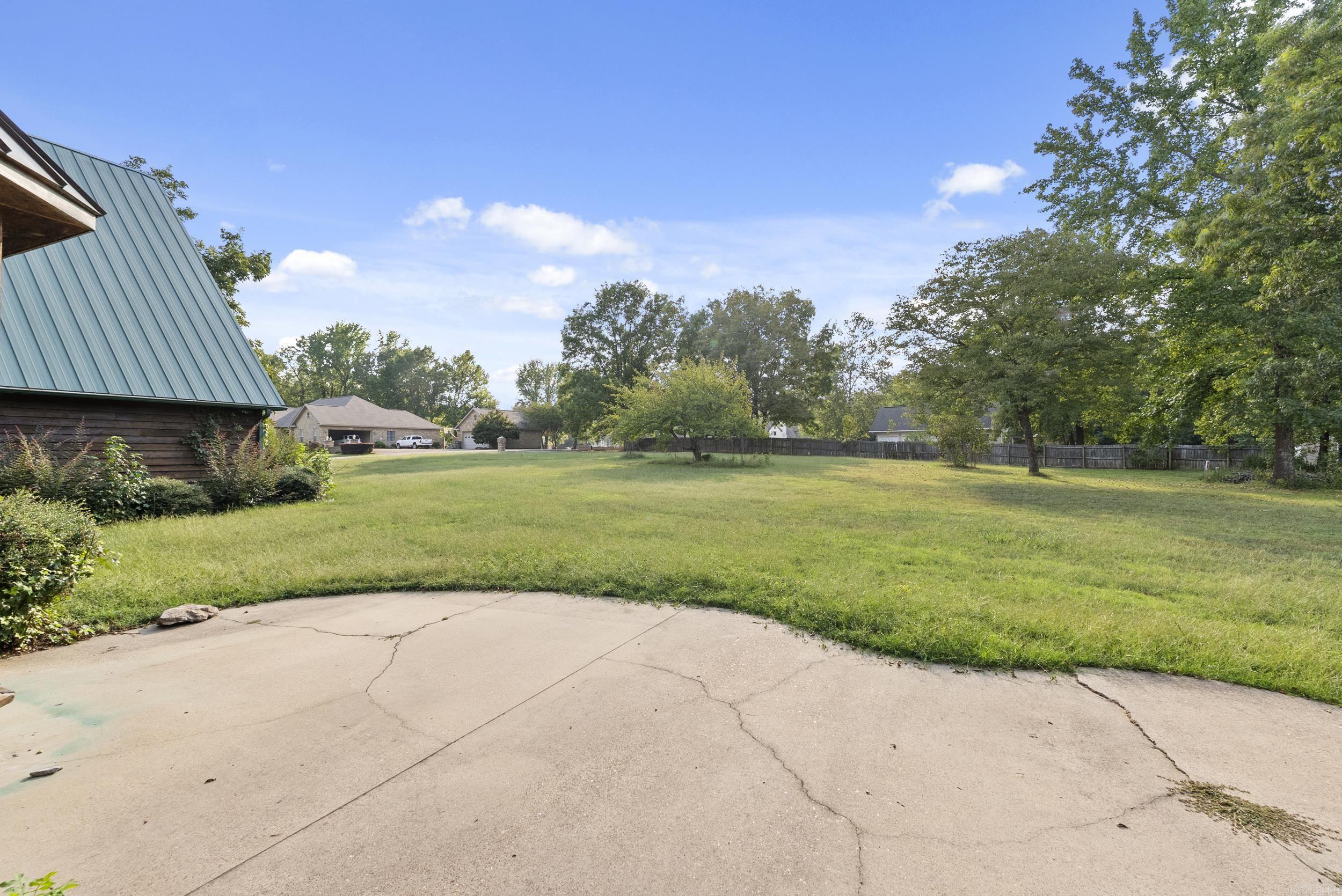 LEATHERWOOD 13TH ADDN - Residential