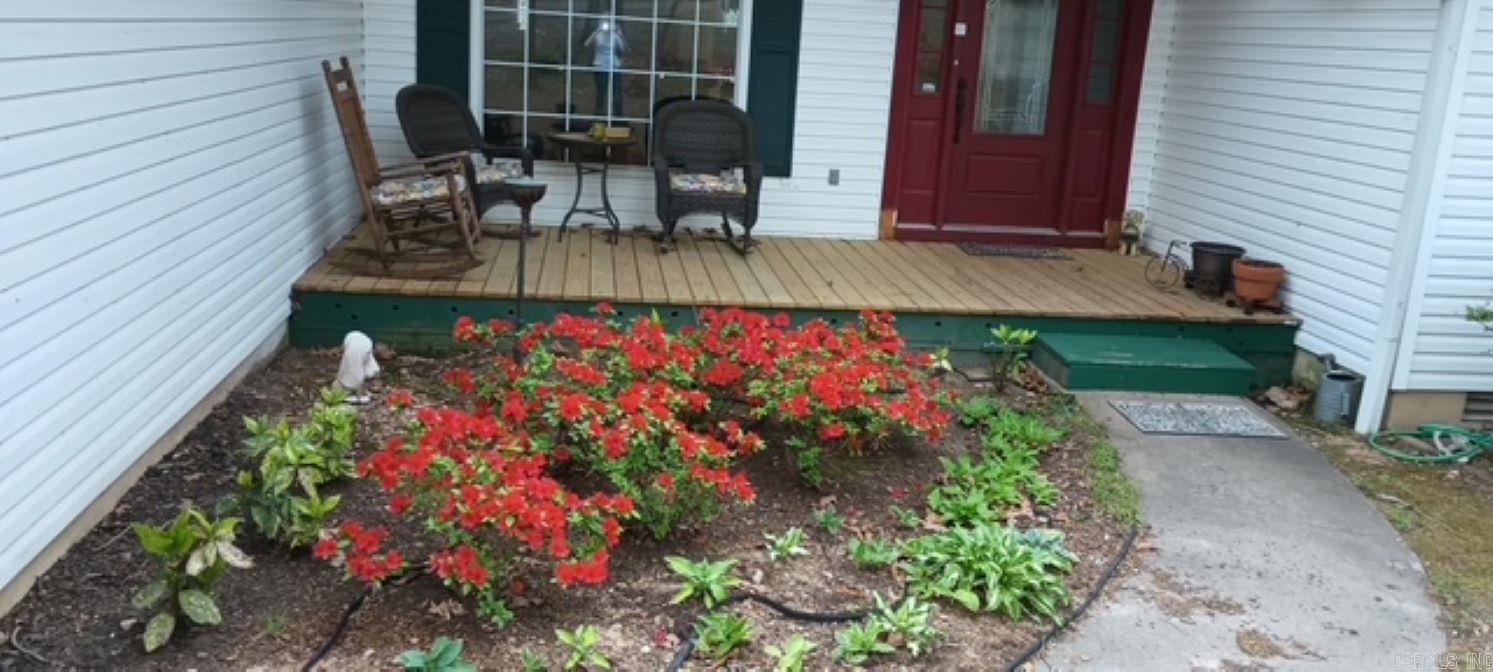 PEBBLE LAKE - Residential