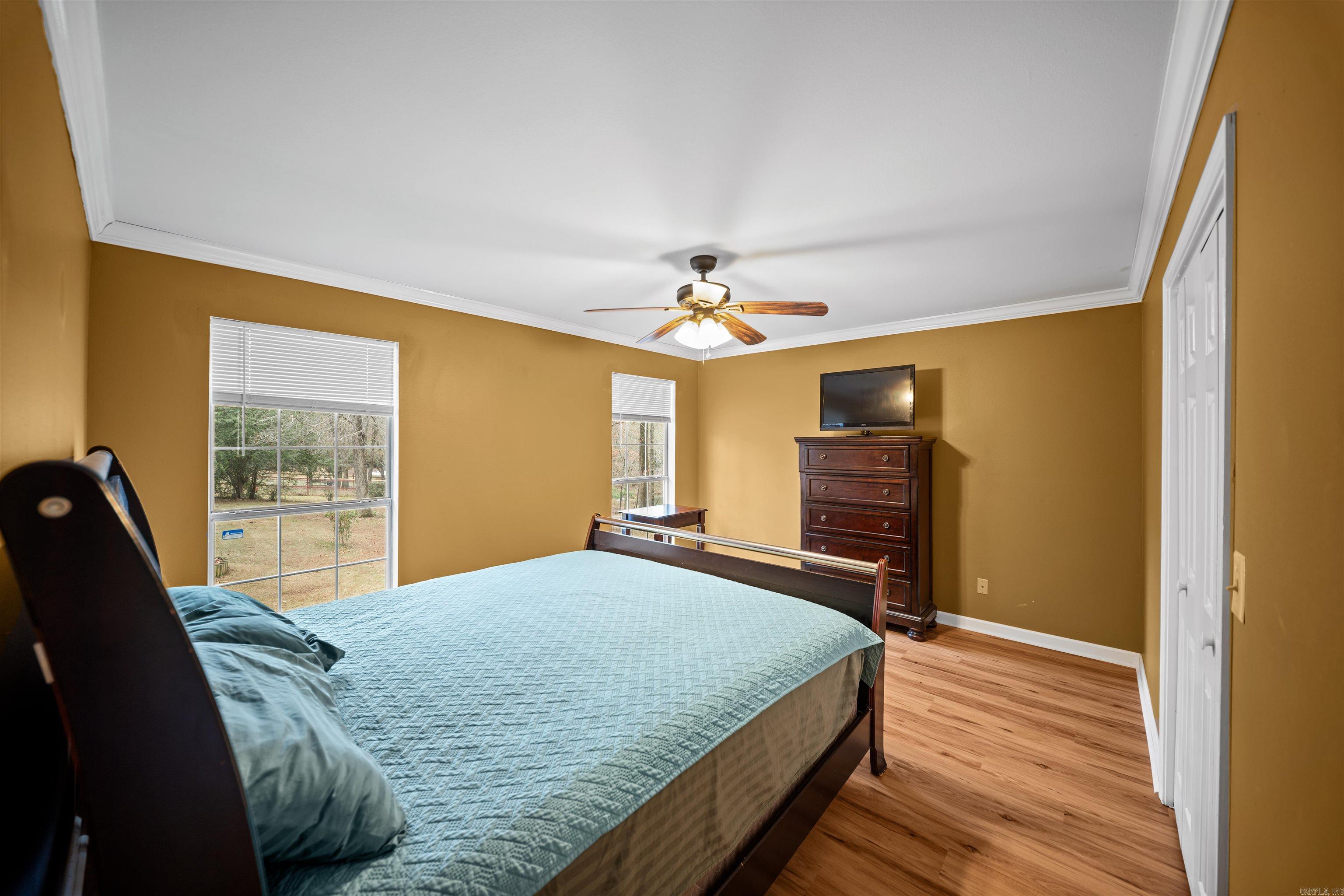 PEBBLE LAKE - Residential