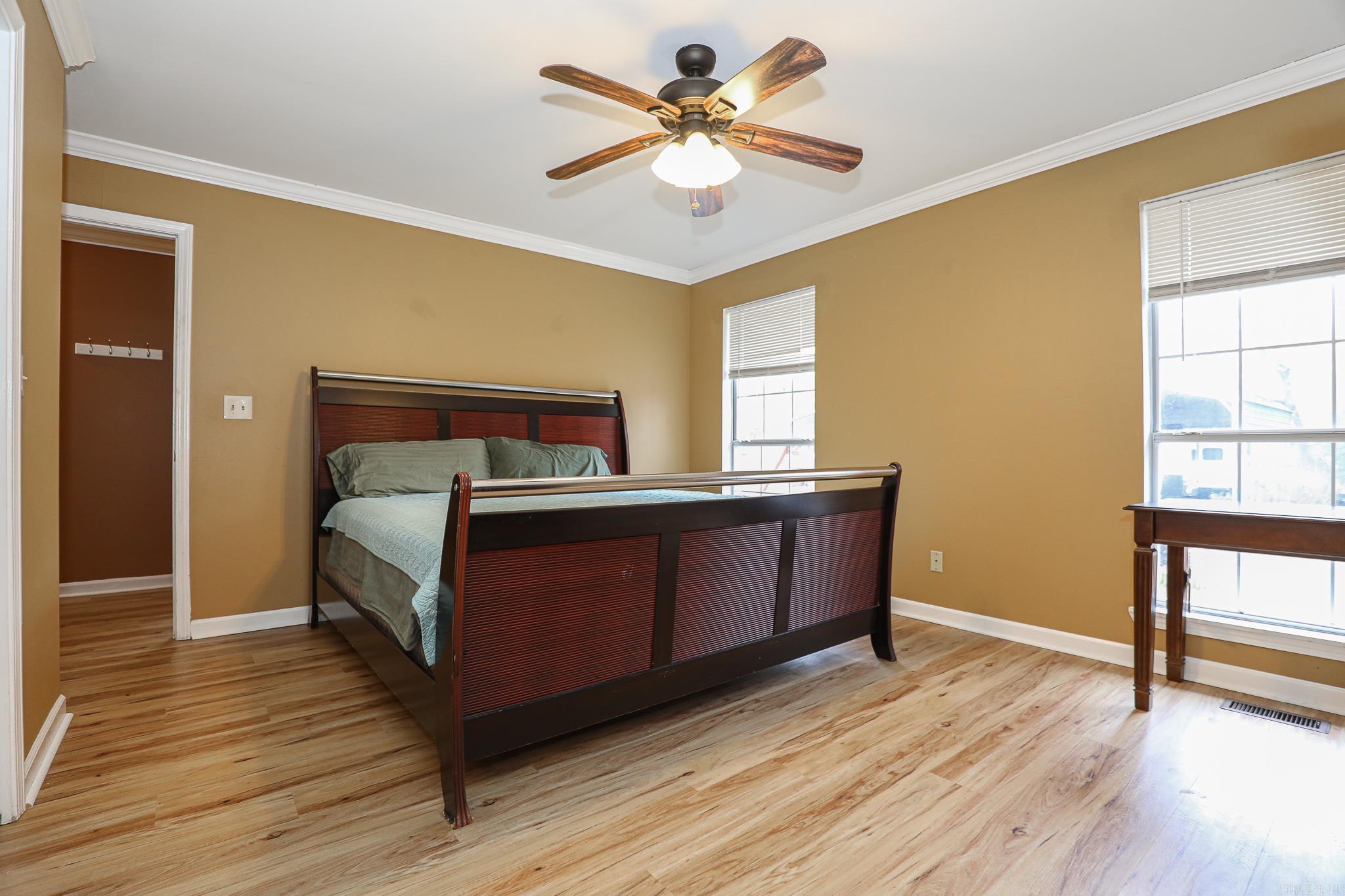 PEBBLE LAKE - Residential