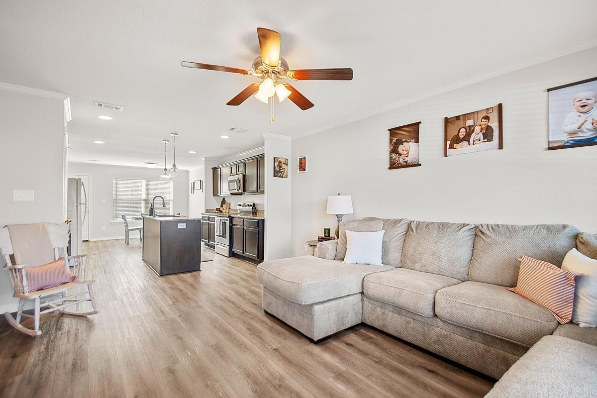 HERITAGE HEIGHTS - Residential