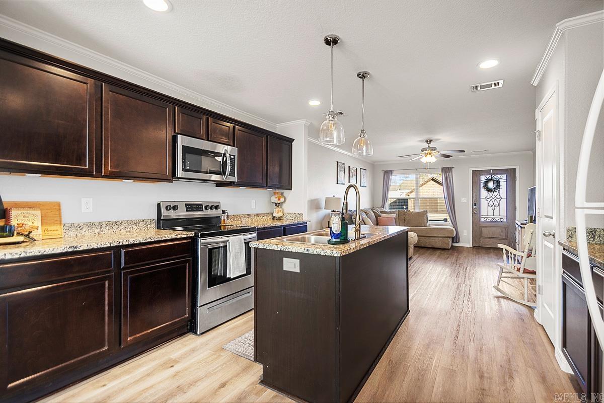 HERITAGE HEIGHTS - Residential