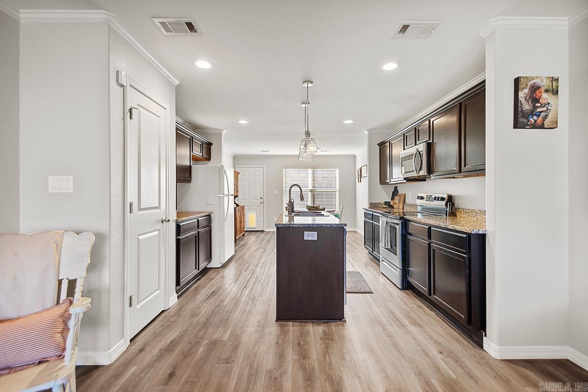 HERITAGE HEIGHTS - Residential