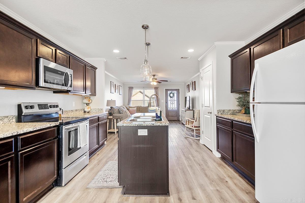 HERITAGE HEIGHTS - Residential