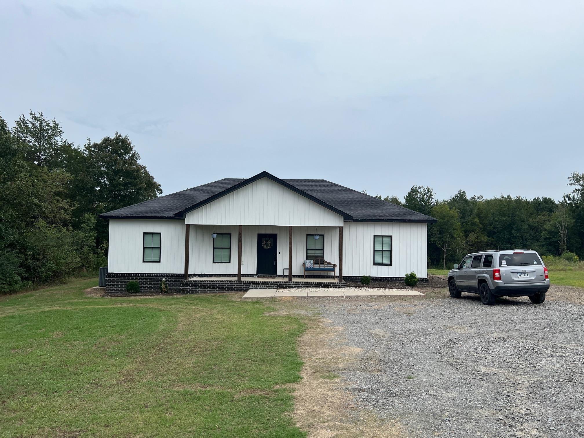 Nice Home located in Guy Arkansas. Has Four Bedrooms and Two Baths. Split Floor Plan. Kitchen has a nice island. Granite Counter Tops. Maintenance free flooring throughout. Covered back porch. Come take a look today. Call with questions