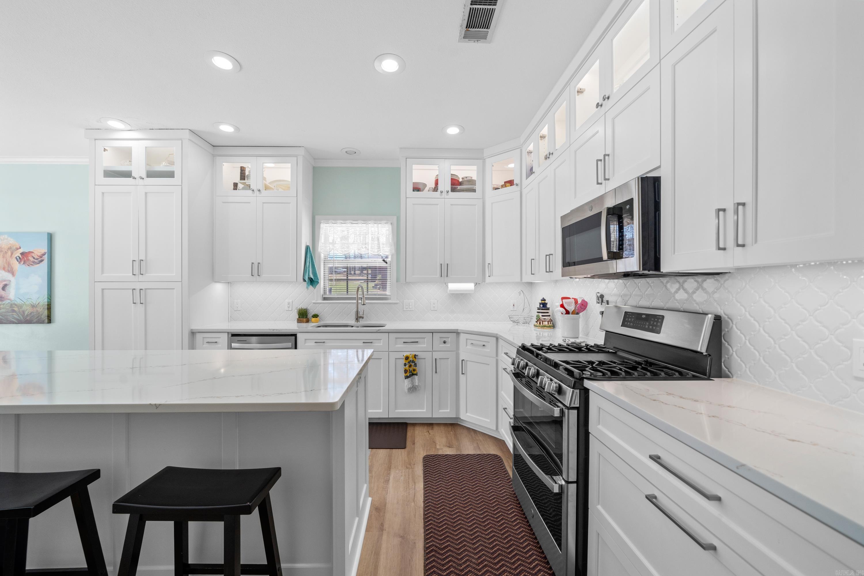 BAY RIDGE ESTATES - Residential