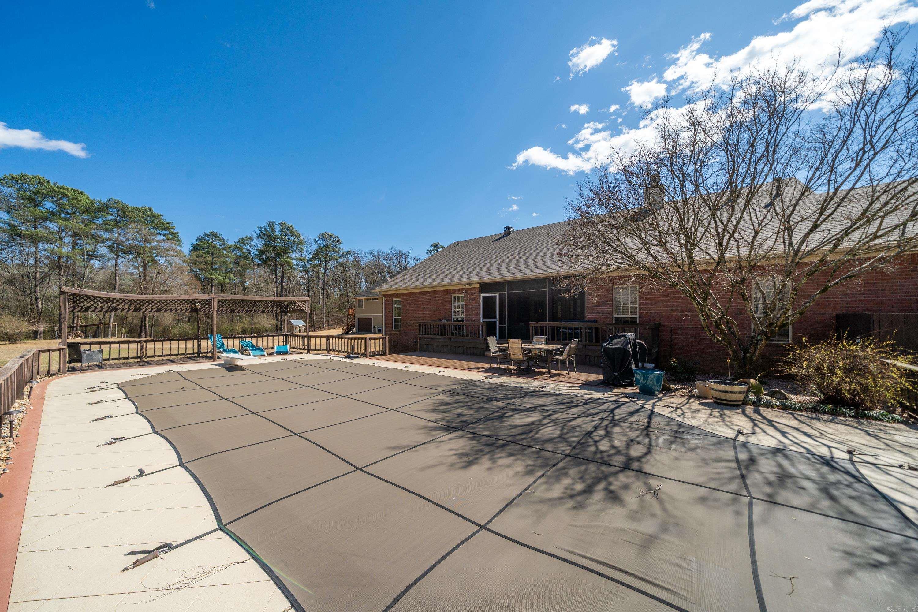 BAY RIDGE ESTATES - Residential