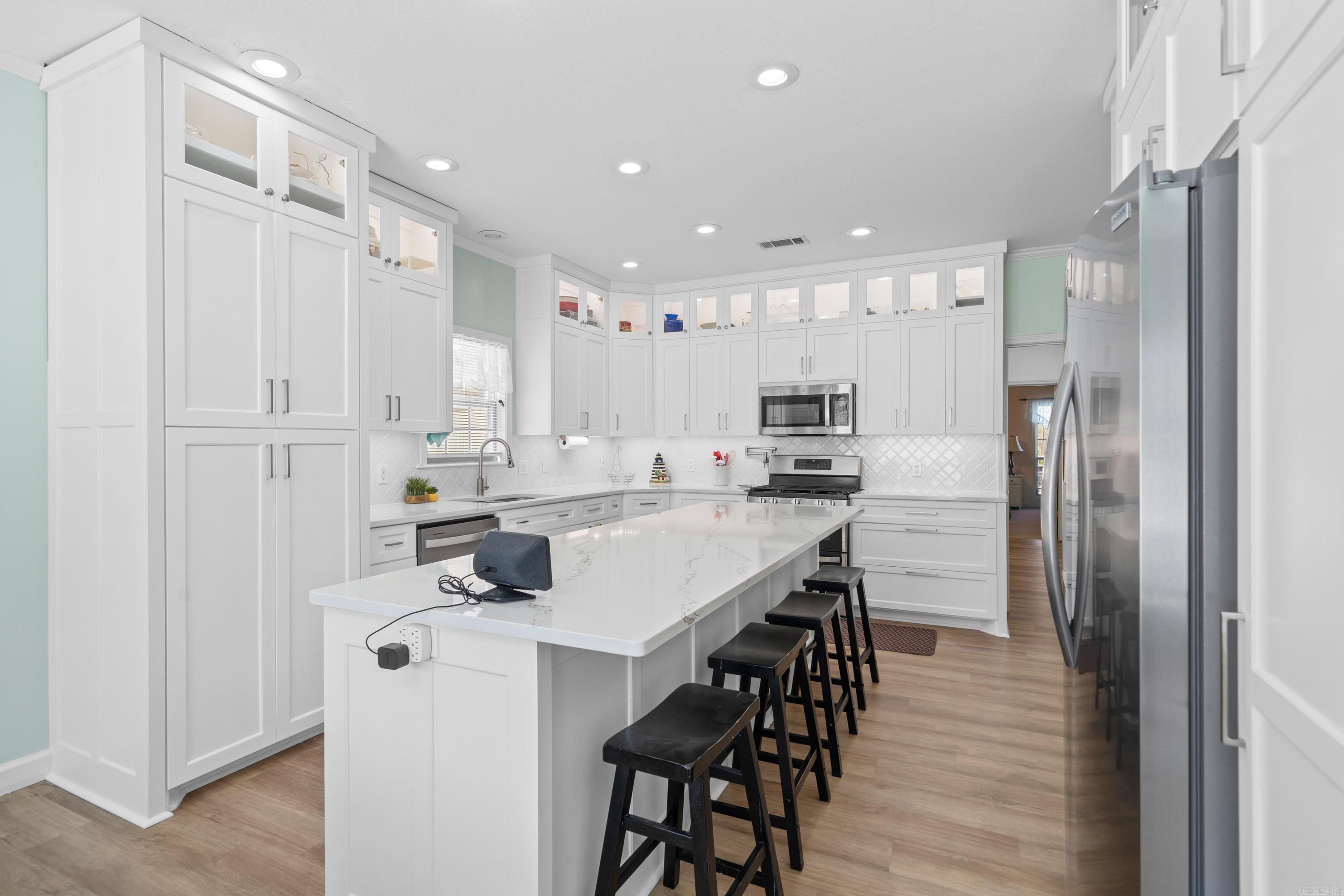 BAY RIDGE ESTATES - Residential