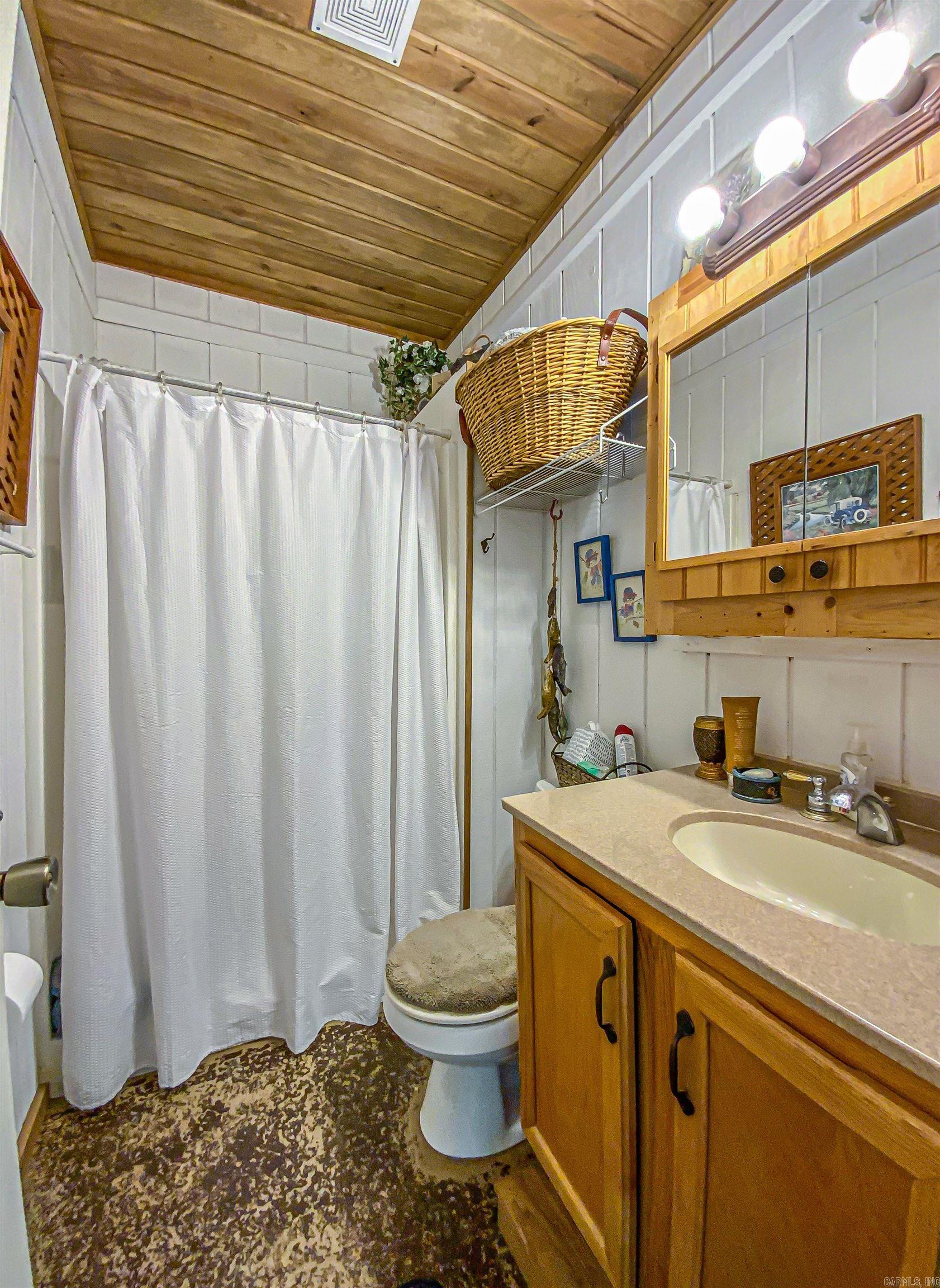 WEBBS LANDING - Residential
