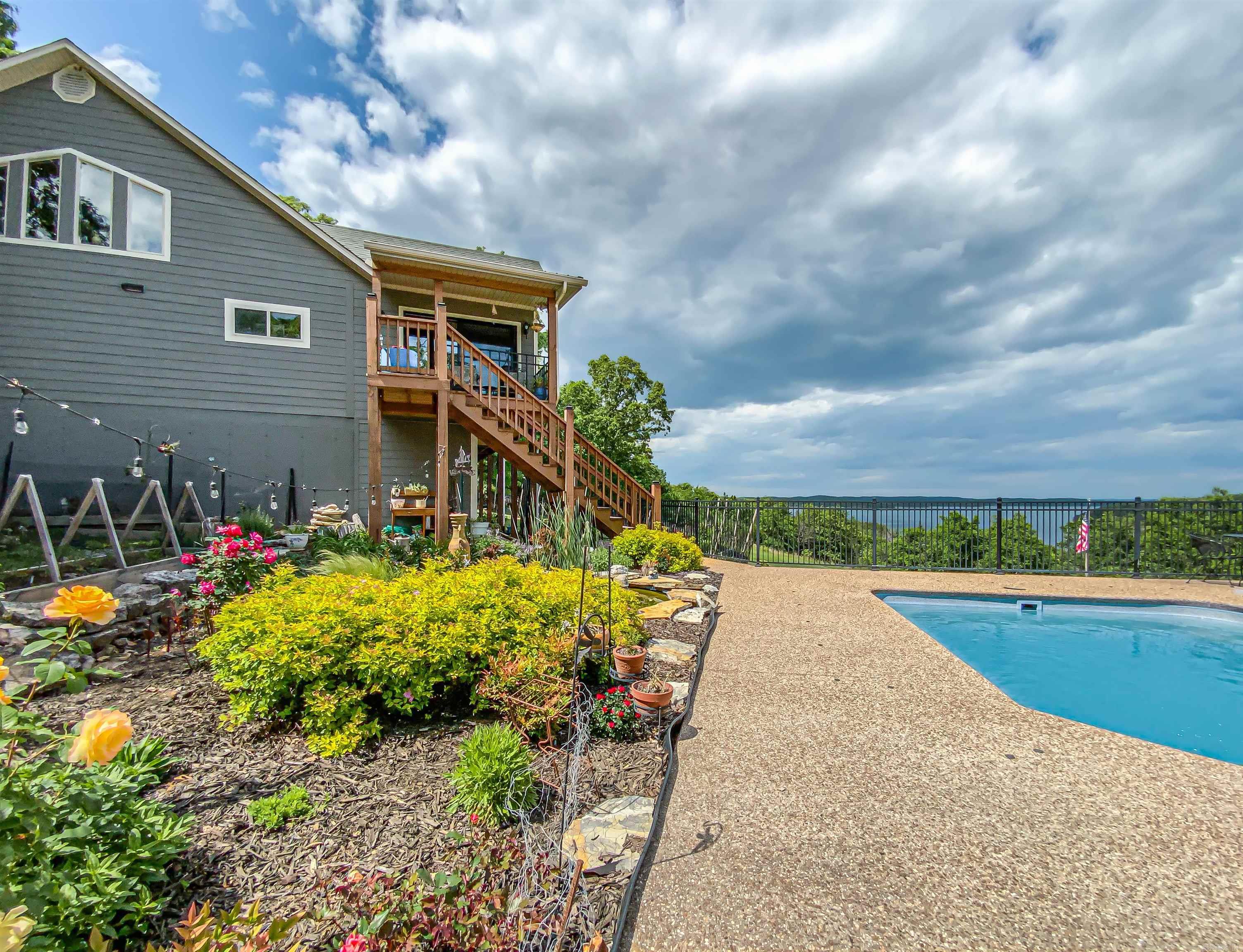 WEBBS LANDING - Residential
