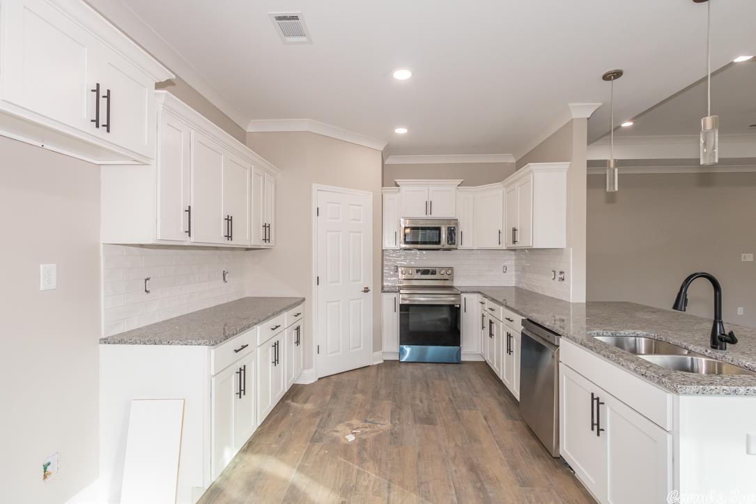 WESTWOOD HGTS - Residential