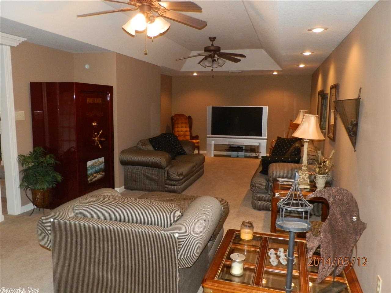 Villa Ridge Estates - Residential