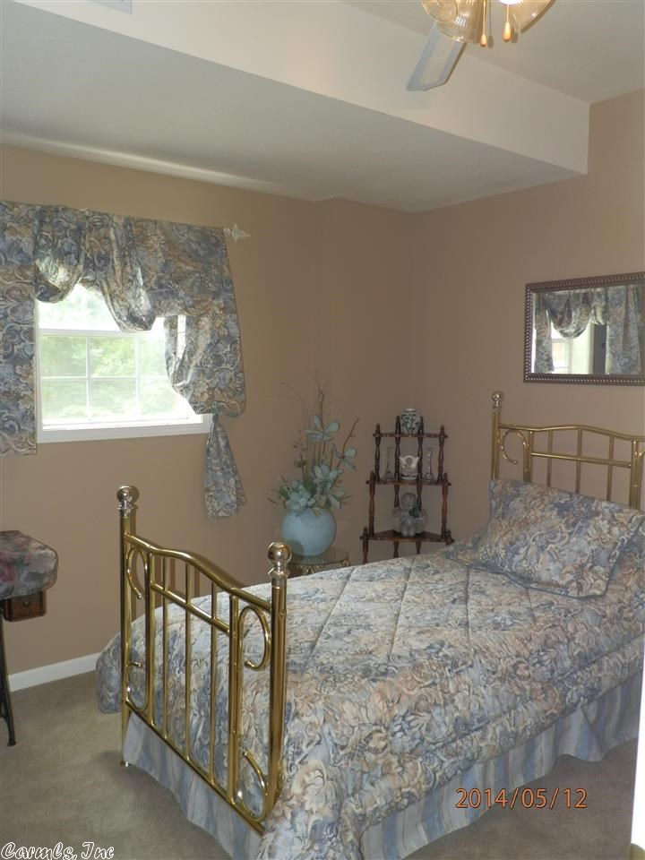 Villa Ridge Estates - Residential