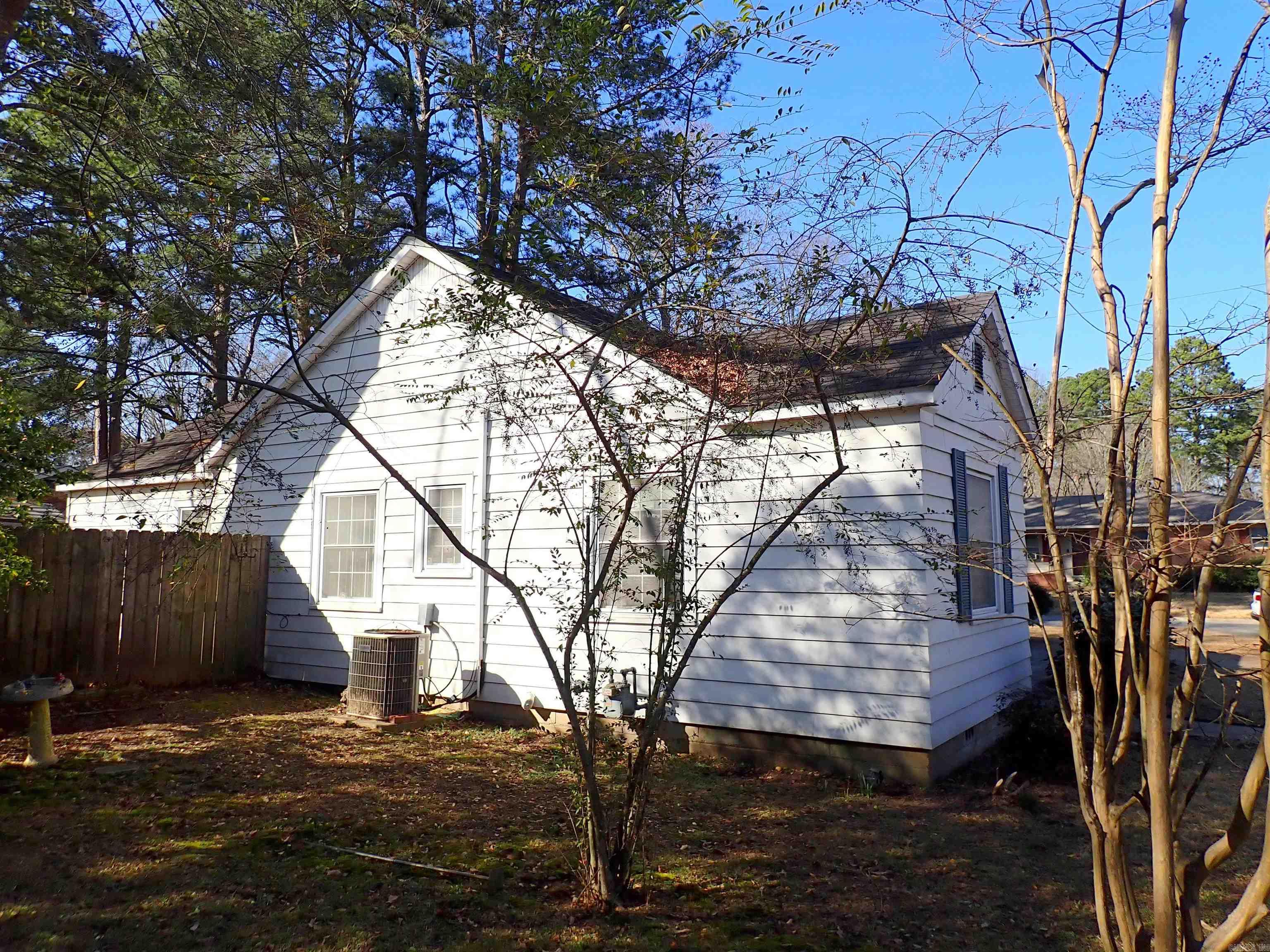 ARKADELPHIA REAL ESTATE - Residential