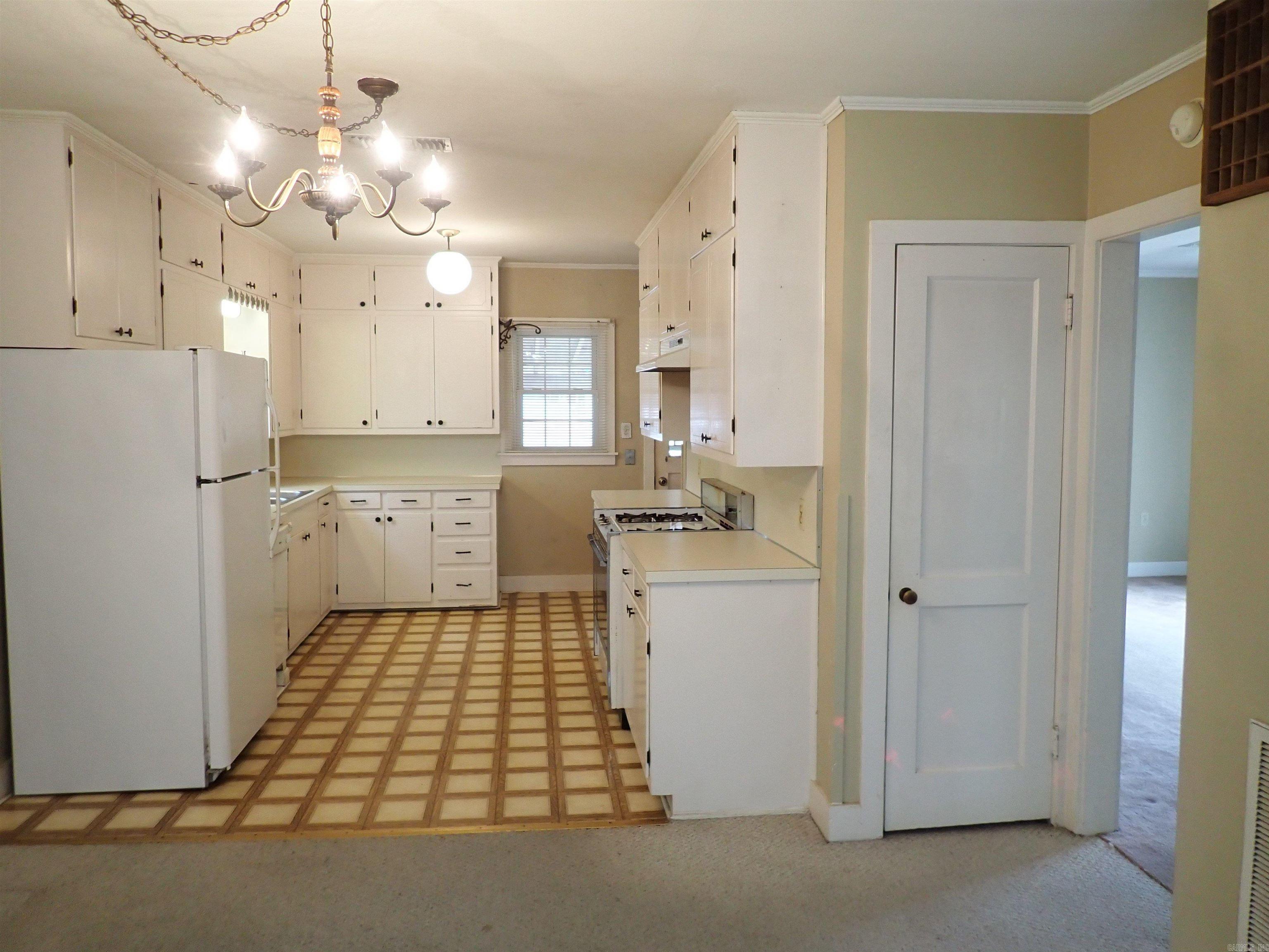 ARKADELPHIA REAL ESTATE - Residential