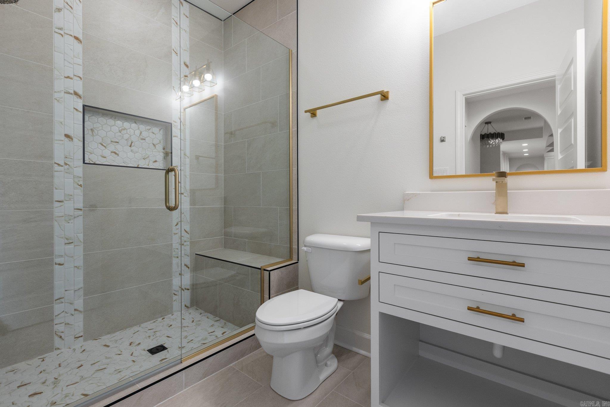 CHENAL VALLEY "ACCADIA COURT" - Residential