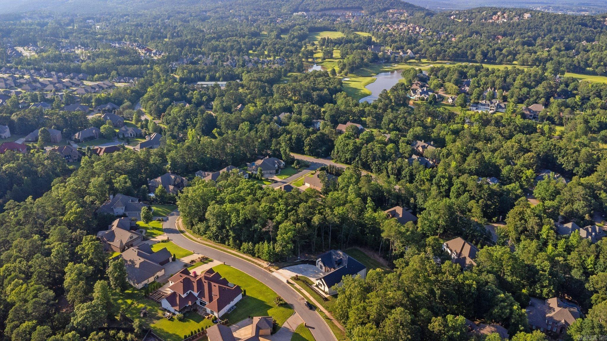 CHENAL VALLEY "ACCADIA COURT" - Residential