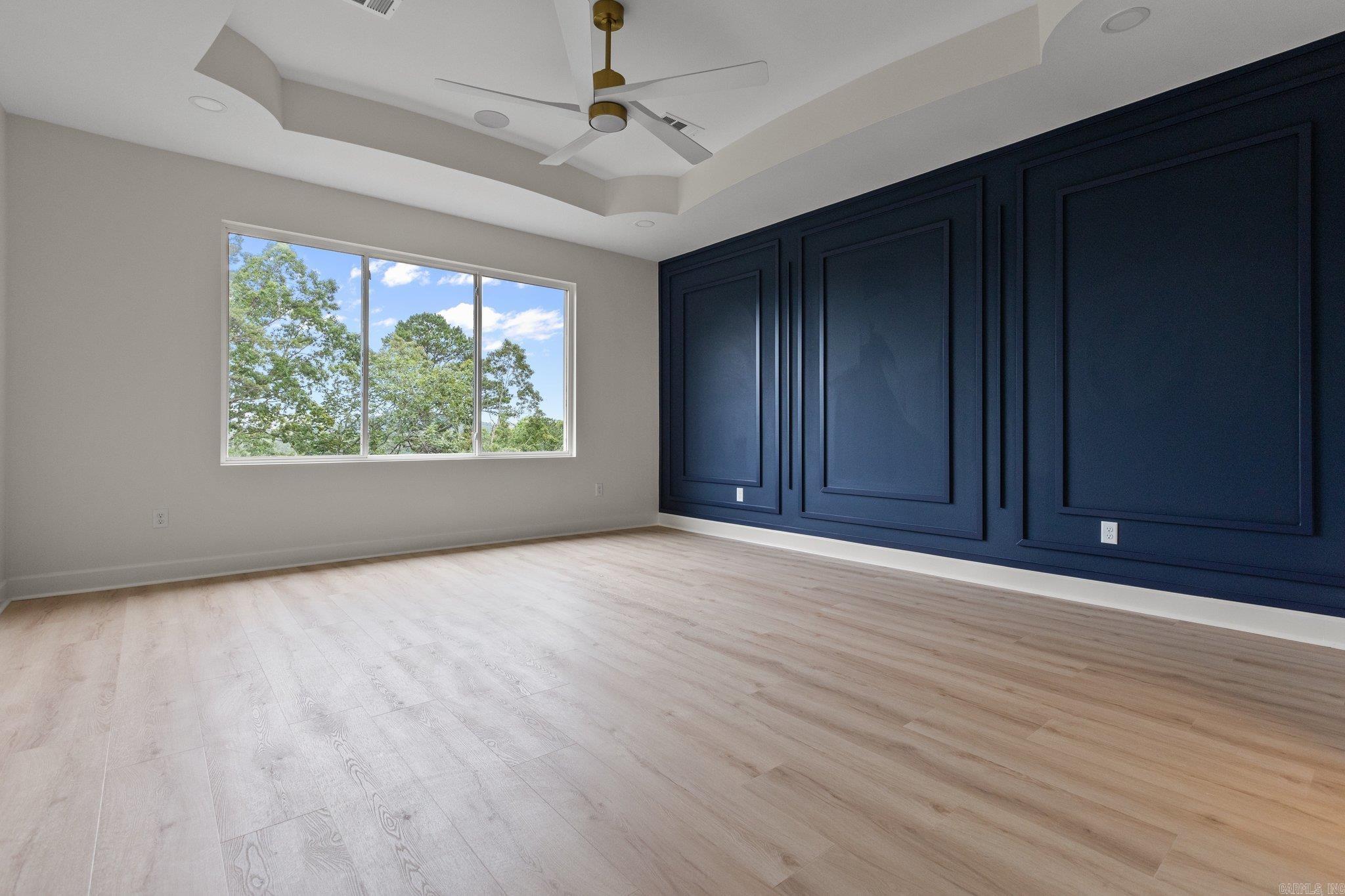 CHENAL VALLEY "ACCADIA COURT" - Residential