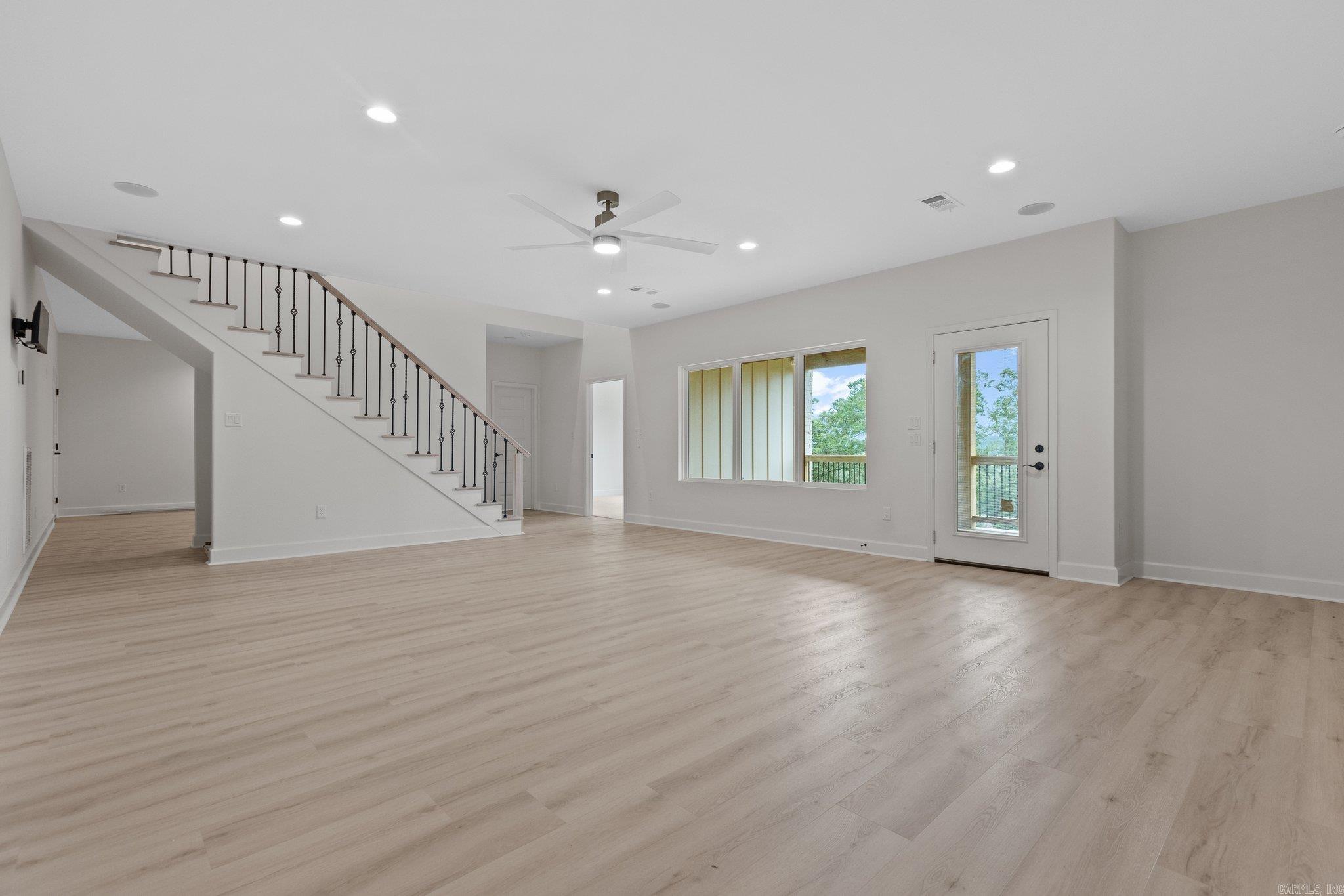 CHENAL VALLEY "ACCADIA COURT" - Residential