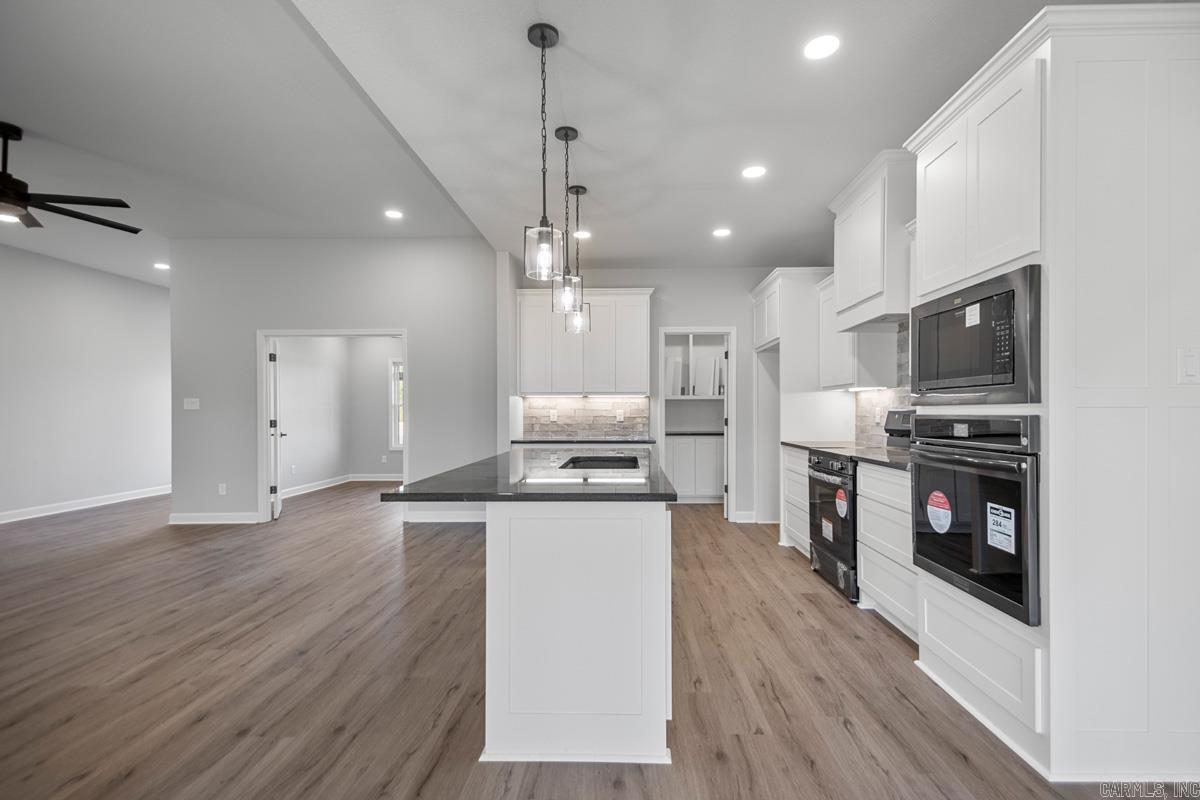 WINCHESTER ESTATES - Residential