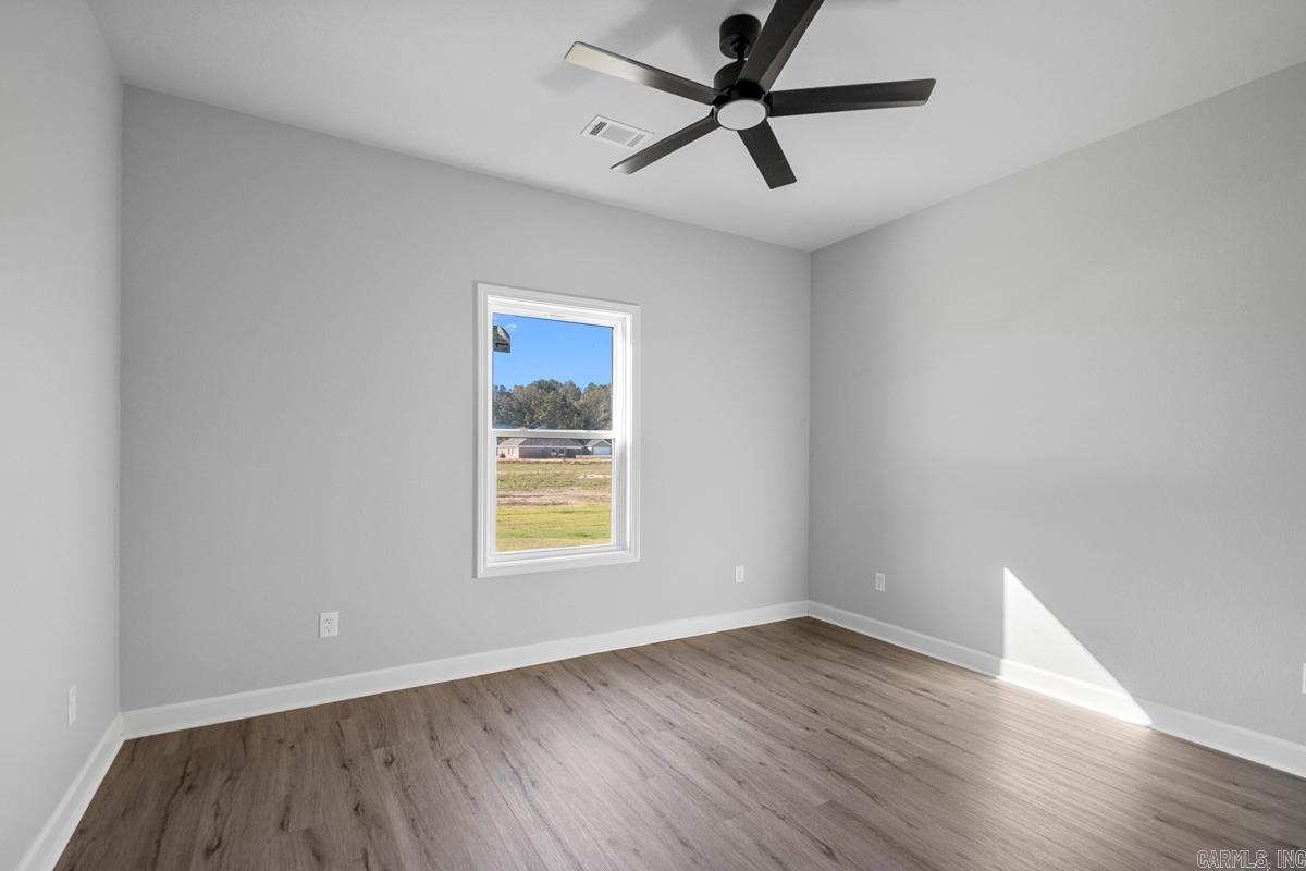 WINCHESTER ESTATES - Residential