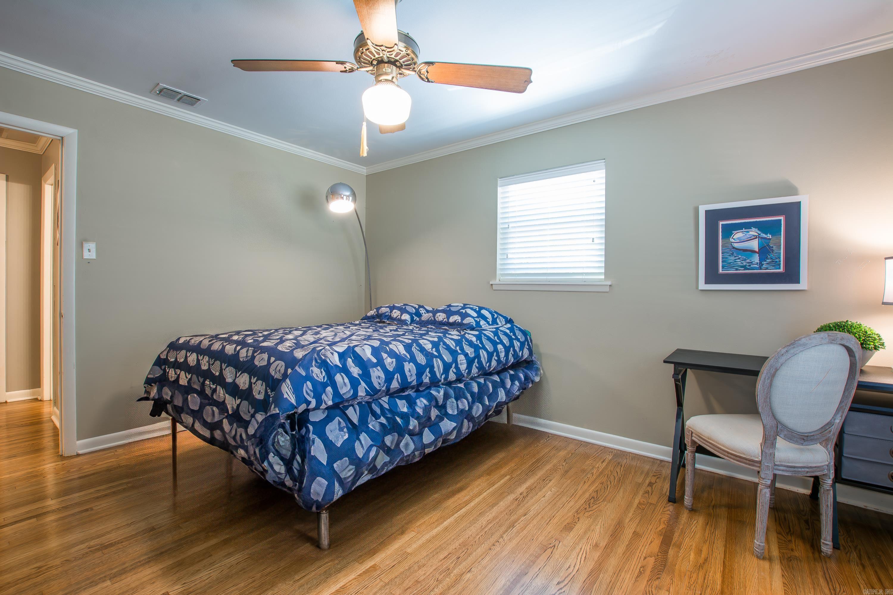 LEAWOOD HEIGHTS - Residential