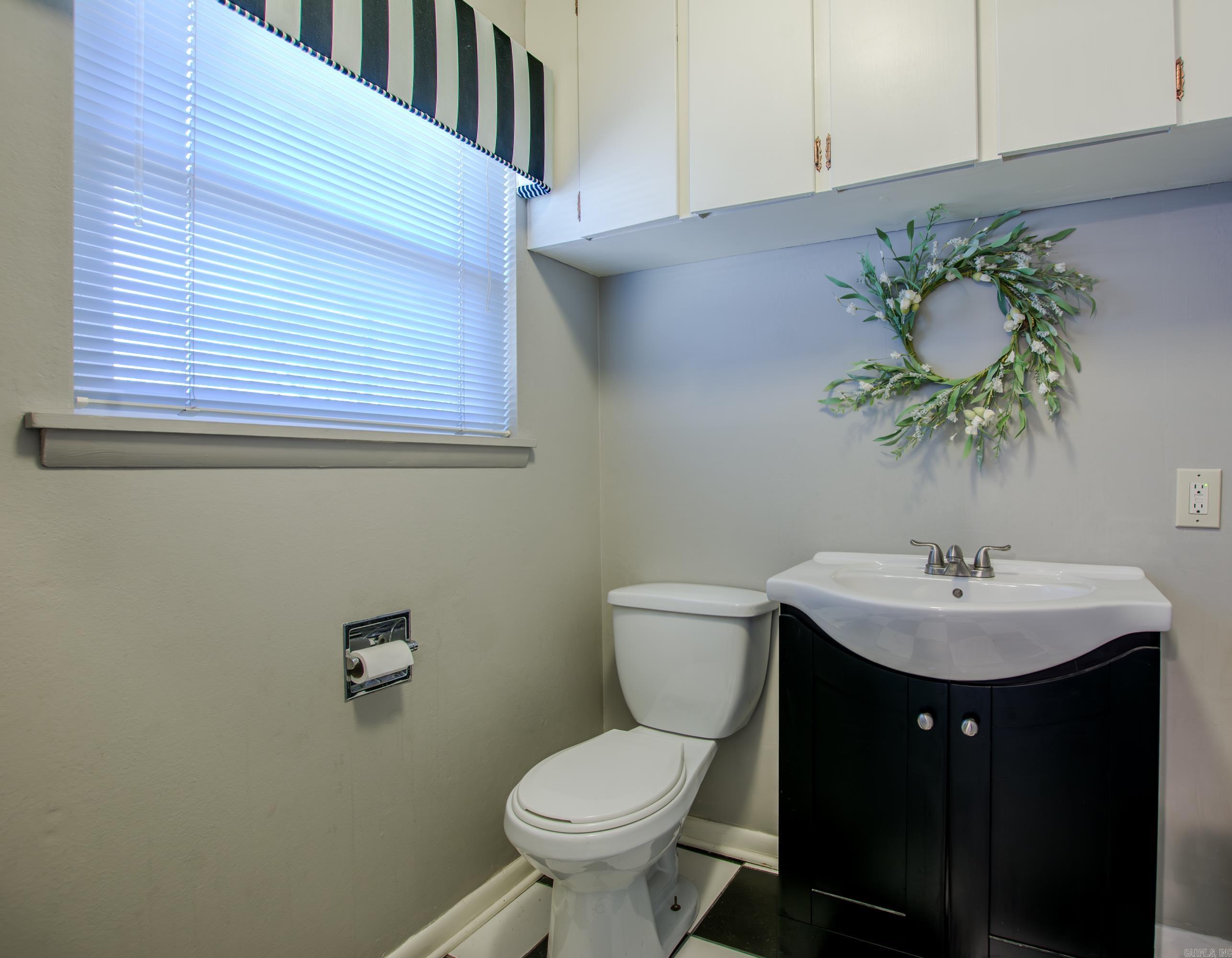 LEAWOOD HEIGHTS - Residential