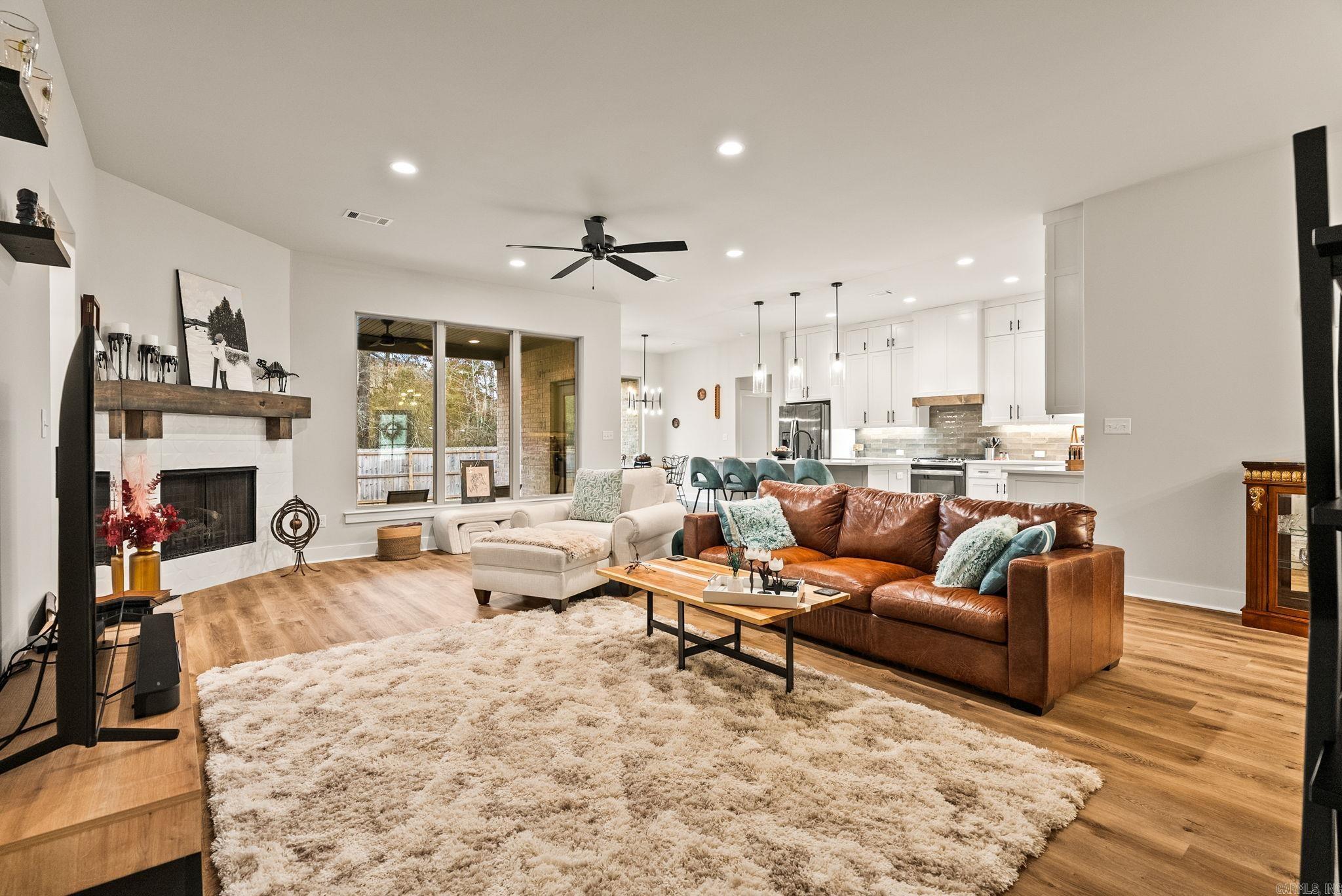 STONEBROOK - Residential