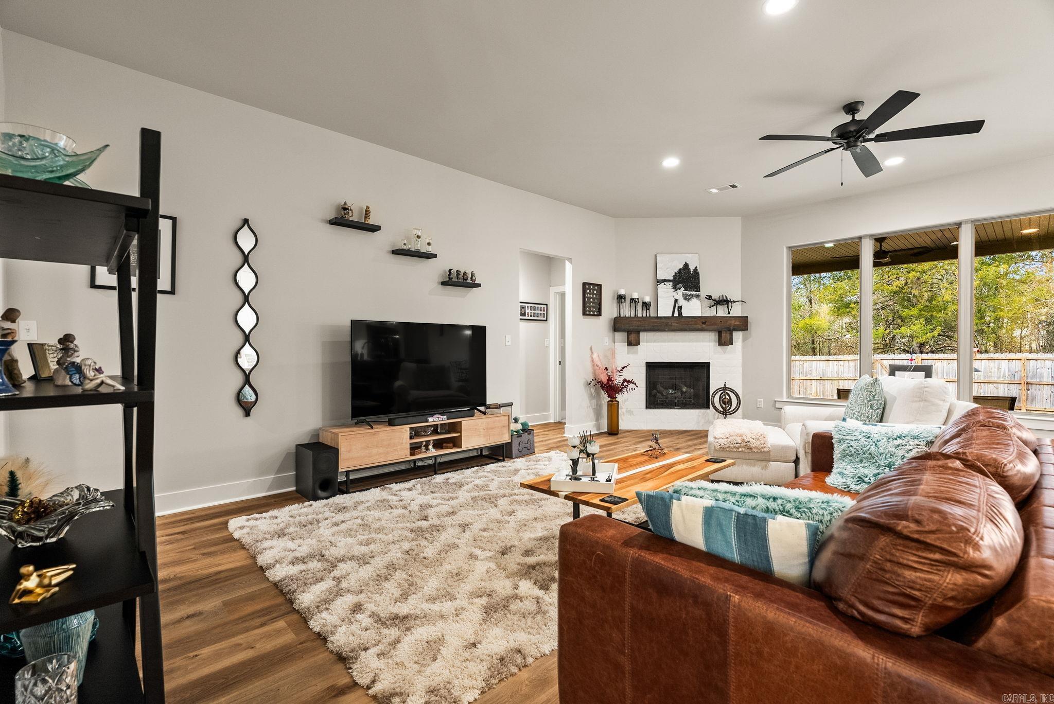 STONEBROOK - Residential